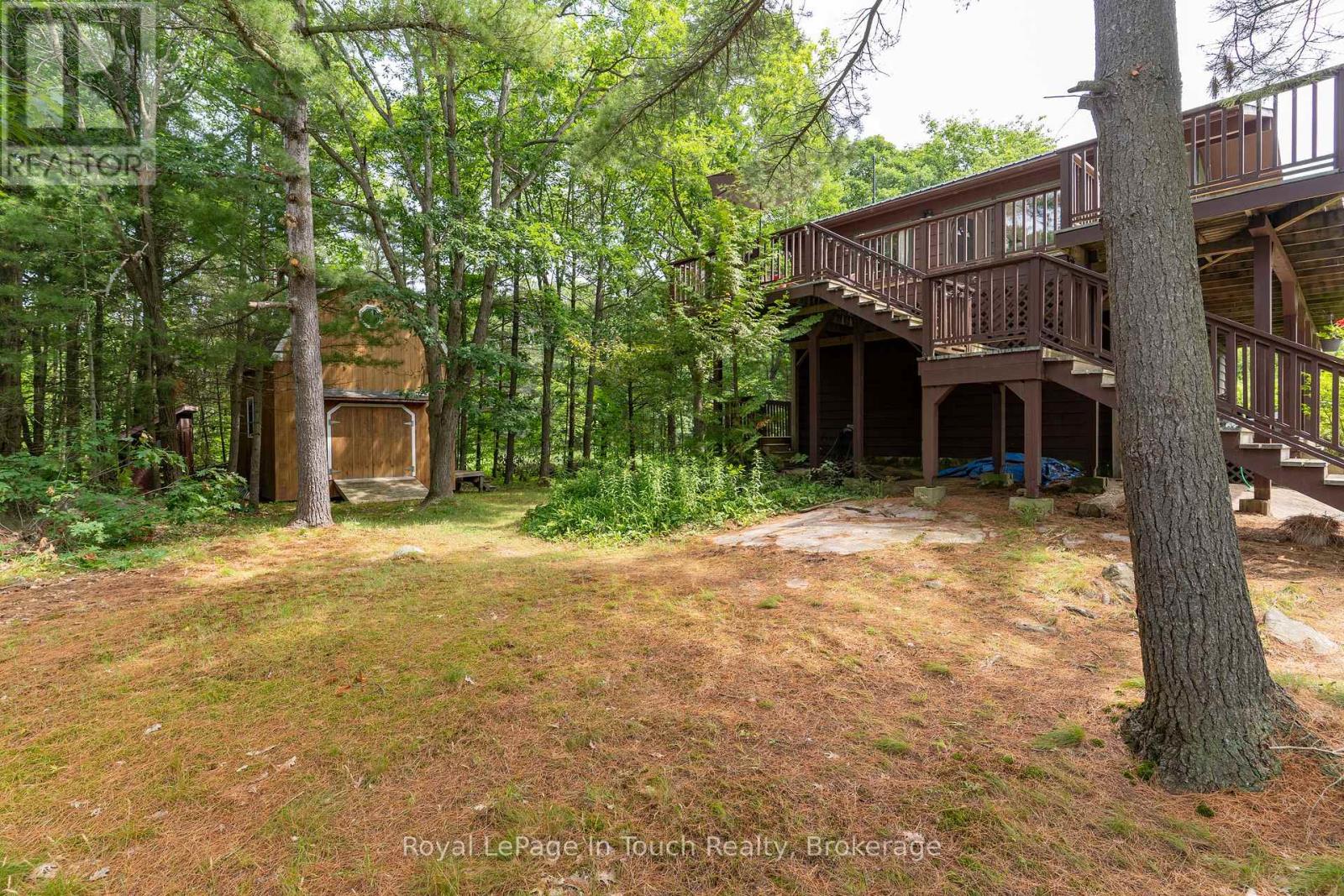 3098 Island 1040, Georgian Bay, Ontario  P0E 1E0 - Photo 27 - X12884008