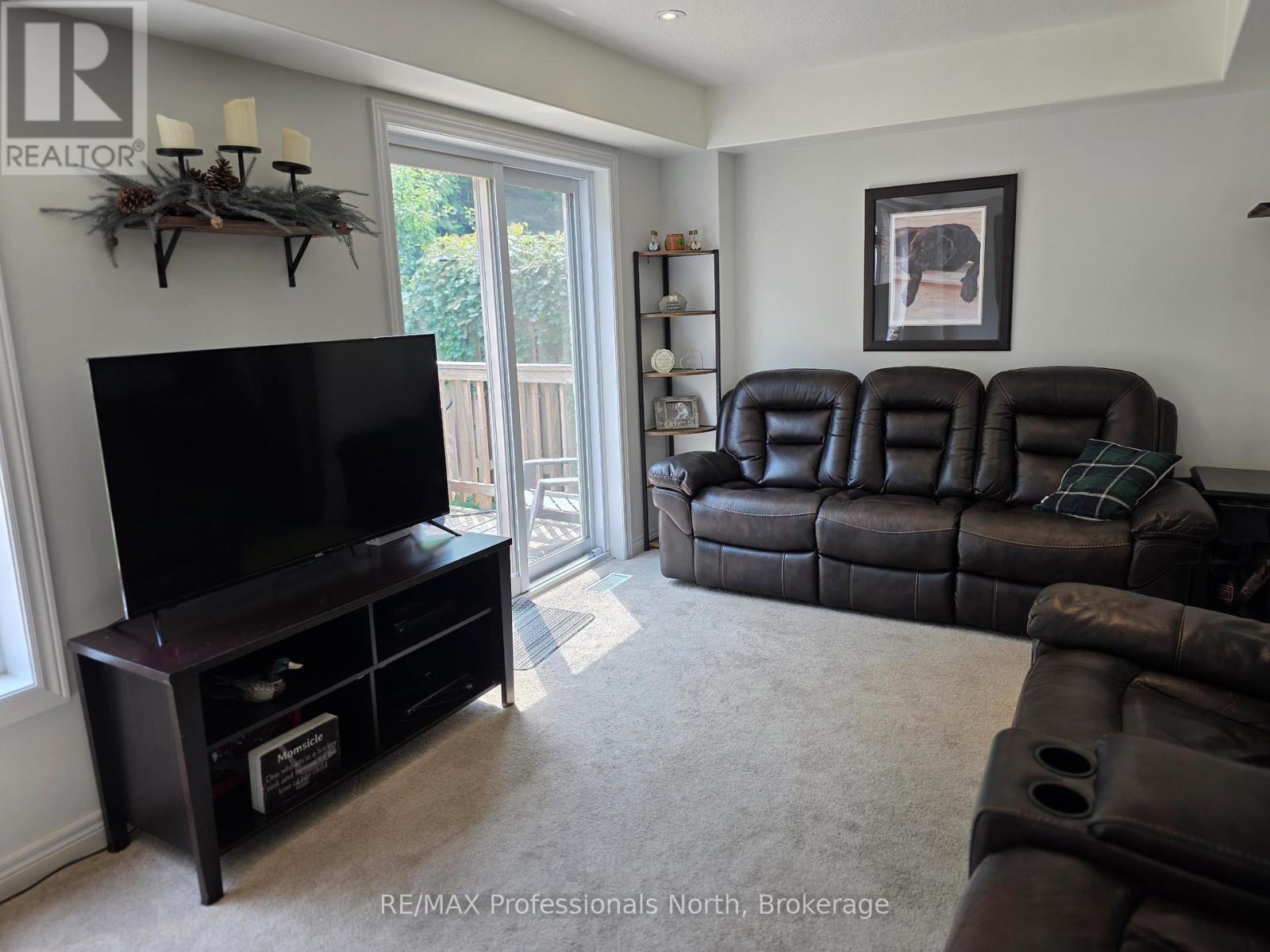 8 Spalding Crescent, Huntsville, Ontario  P1H 1C9 - Photo 16 - X12884134