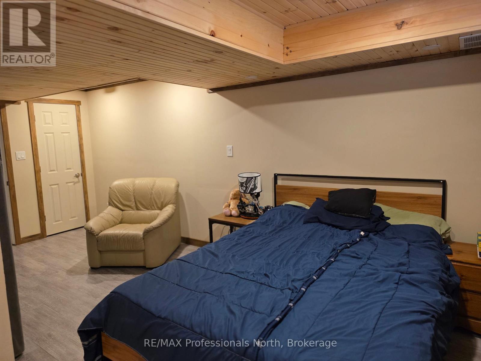 8 Spalding Crescent, Huntsville, Ontario  P1H 1C9 - Photo 33 - X12884134