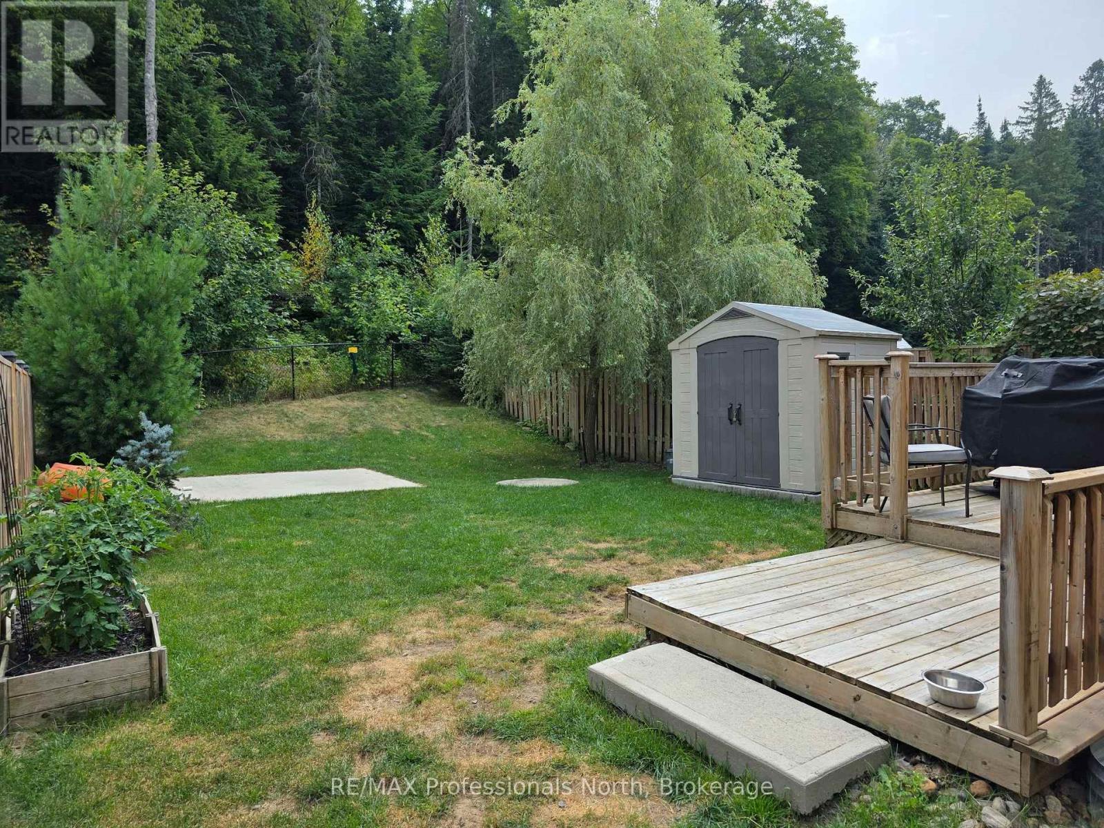 8 Spalding Crescent, Huntsville, Ontario  P1H 1C9 - Photo 7 - X12884134