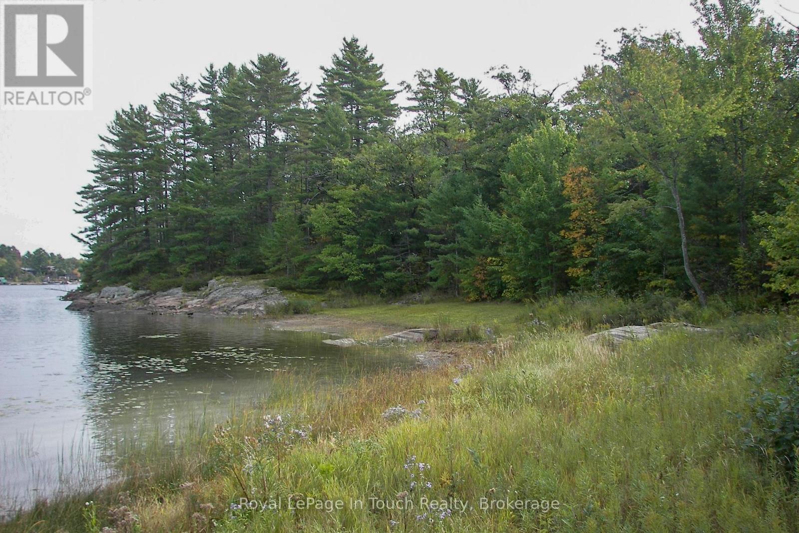 2 Island 880, Georgian Bay, Ontario  L0K 1S0 - Photo 21 - X12884198