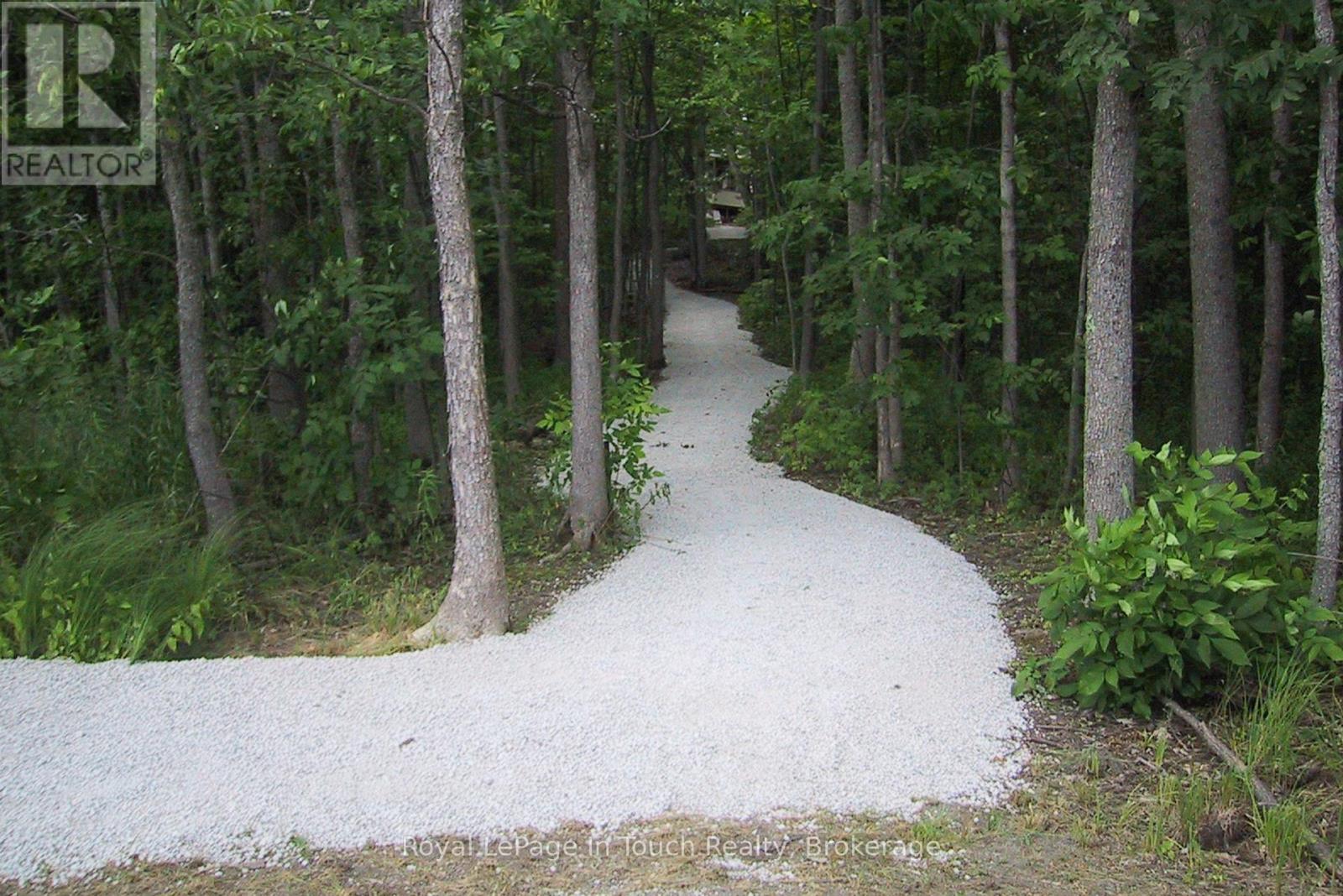 2 Island 880, Georgian Bay, Ontario  L0K 1S0 - Photo 25 - X12884198