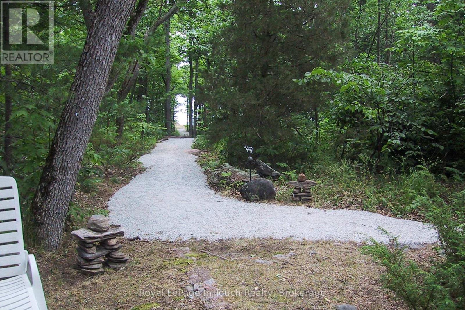 2 Island 880, Georgian Bay, Ontario  L0K 1S0 - Photo 27 - X12884198