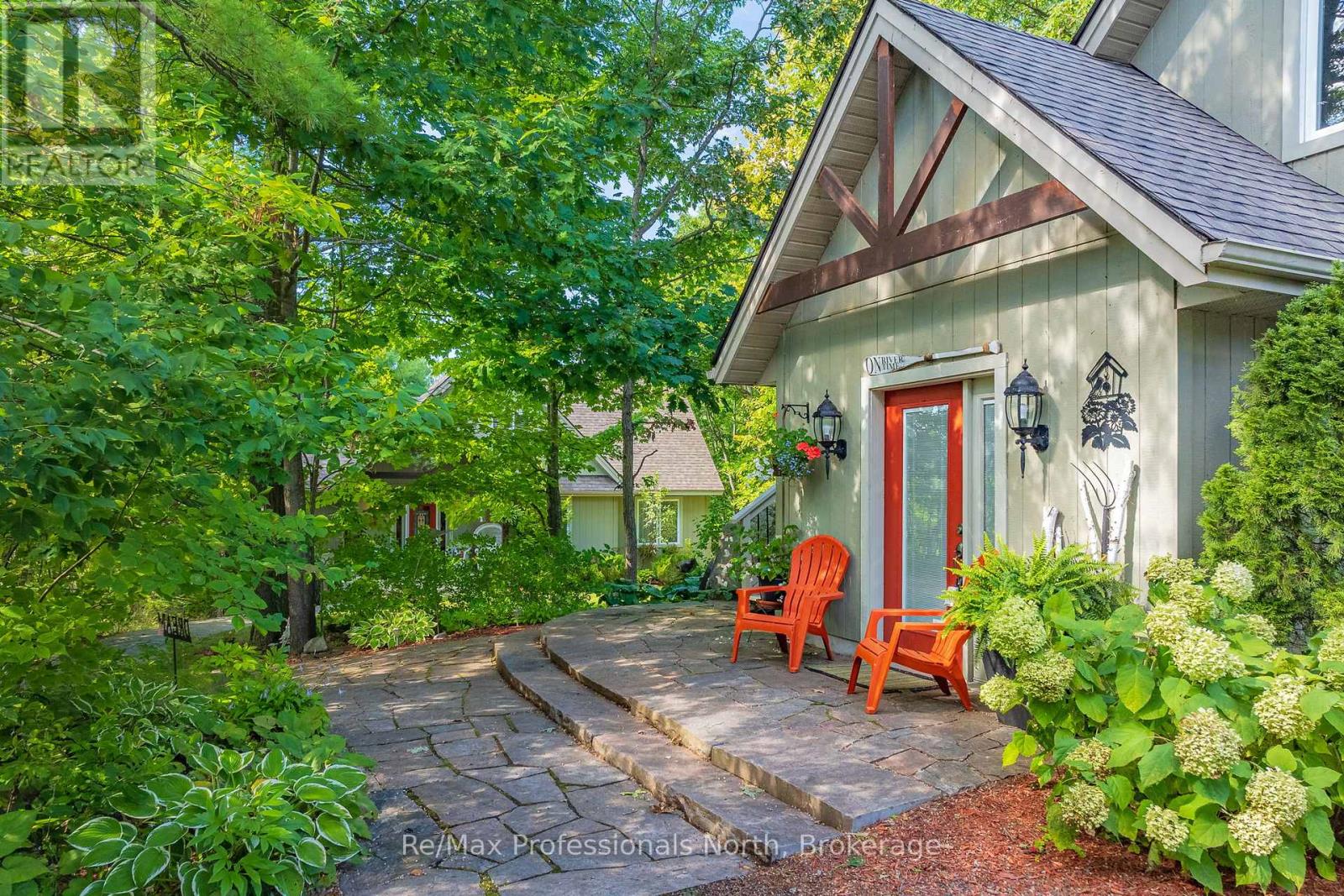 1005 Laidlaw Avenue, Gravenhurst, Ontario  L0K 2B0 - Photo 33 - X12885834