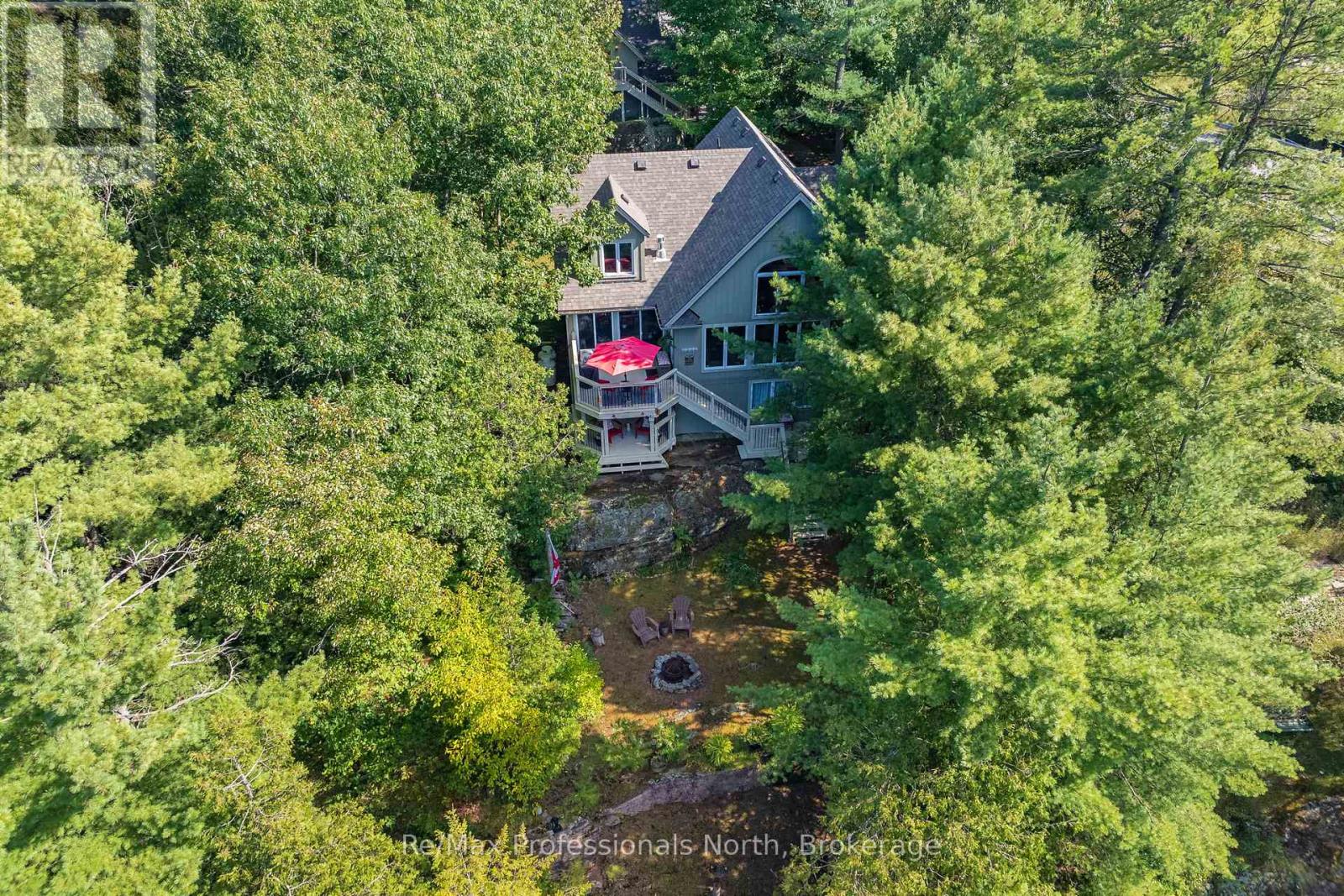 1005 Laidlaw Avenue, Gravenhurst, Ontario  L0K 2B0 - Photo 38 - X12885834