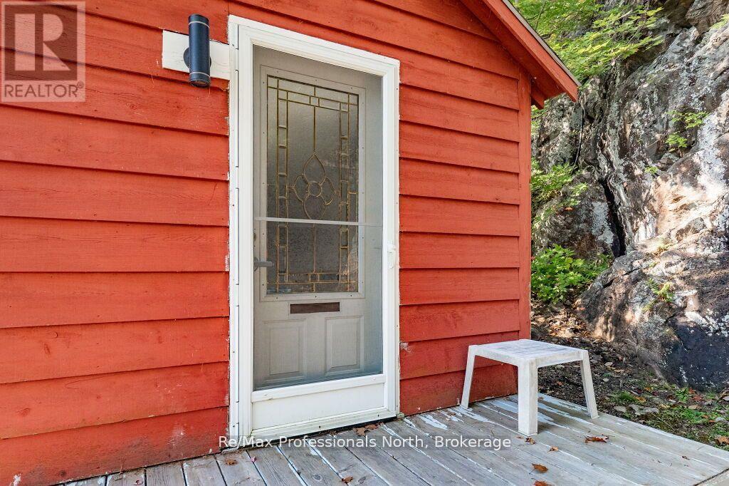 1006 Booth Lane, Gravenhurst, Ontario  P1P 1R2 - Photo 22 - X12886202