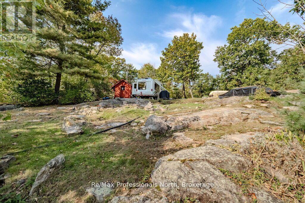 1006 Booth Lane, Gravenhurst, Ontario  P1P 1R2 - Photo 35 - X12886202
