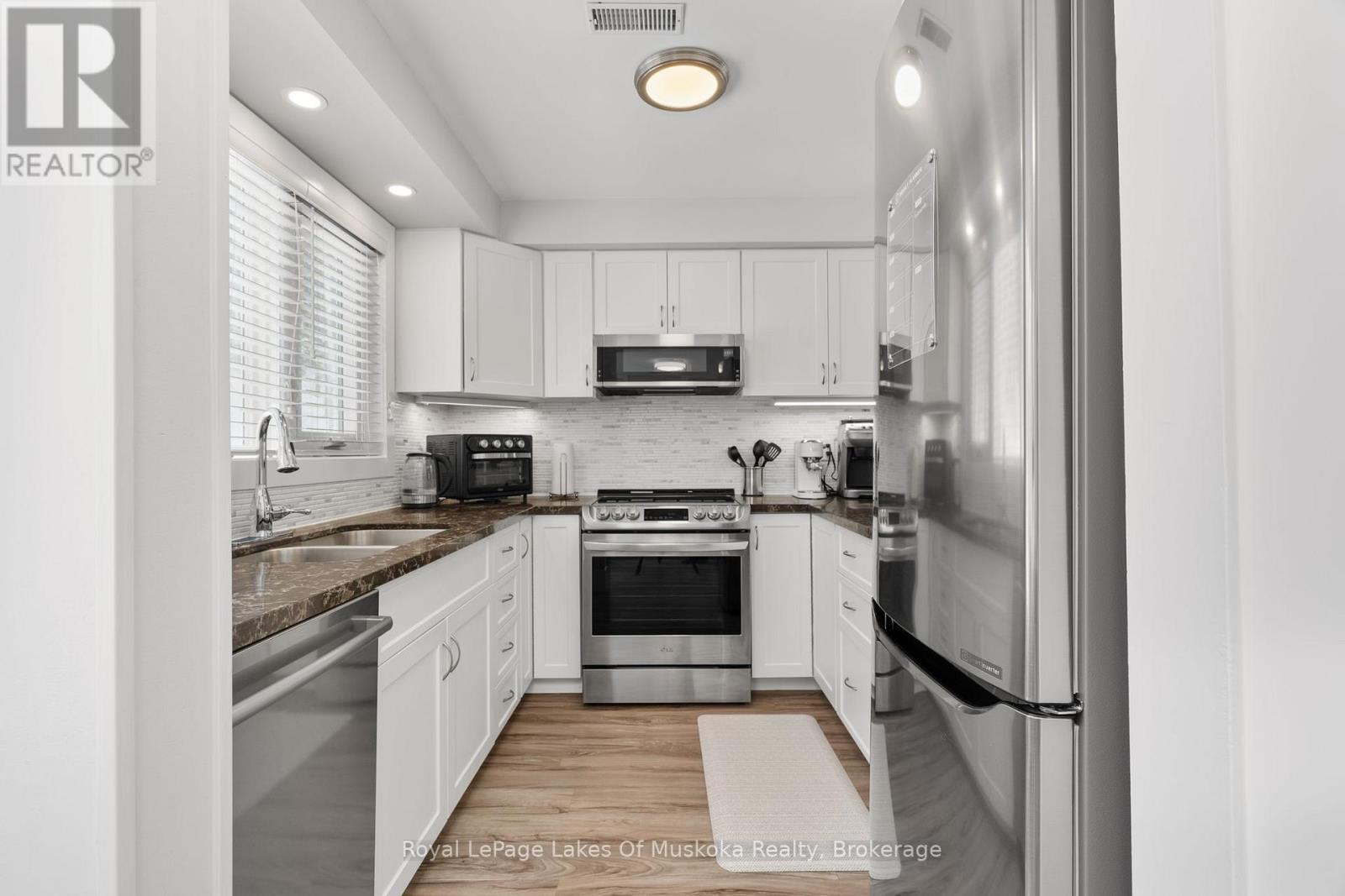 4 - 1551 Hidden Valley Road, Huntsville, Ontario  P1H 1A4 - Photo 17 - X12888800