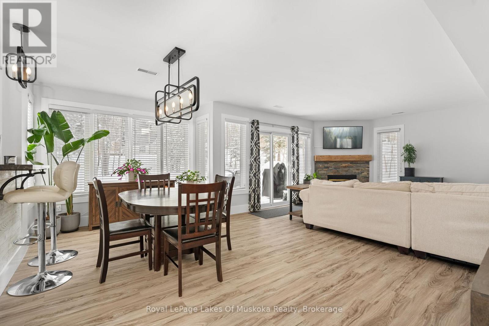 4 - 1551 Hidden Valley Road, Huntsville, Ontario  P1H 1A4 - Photo 6 - X12888800