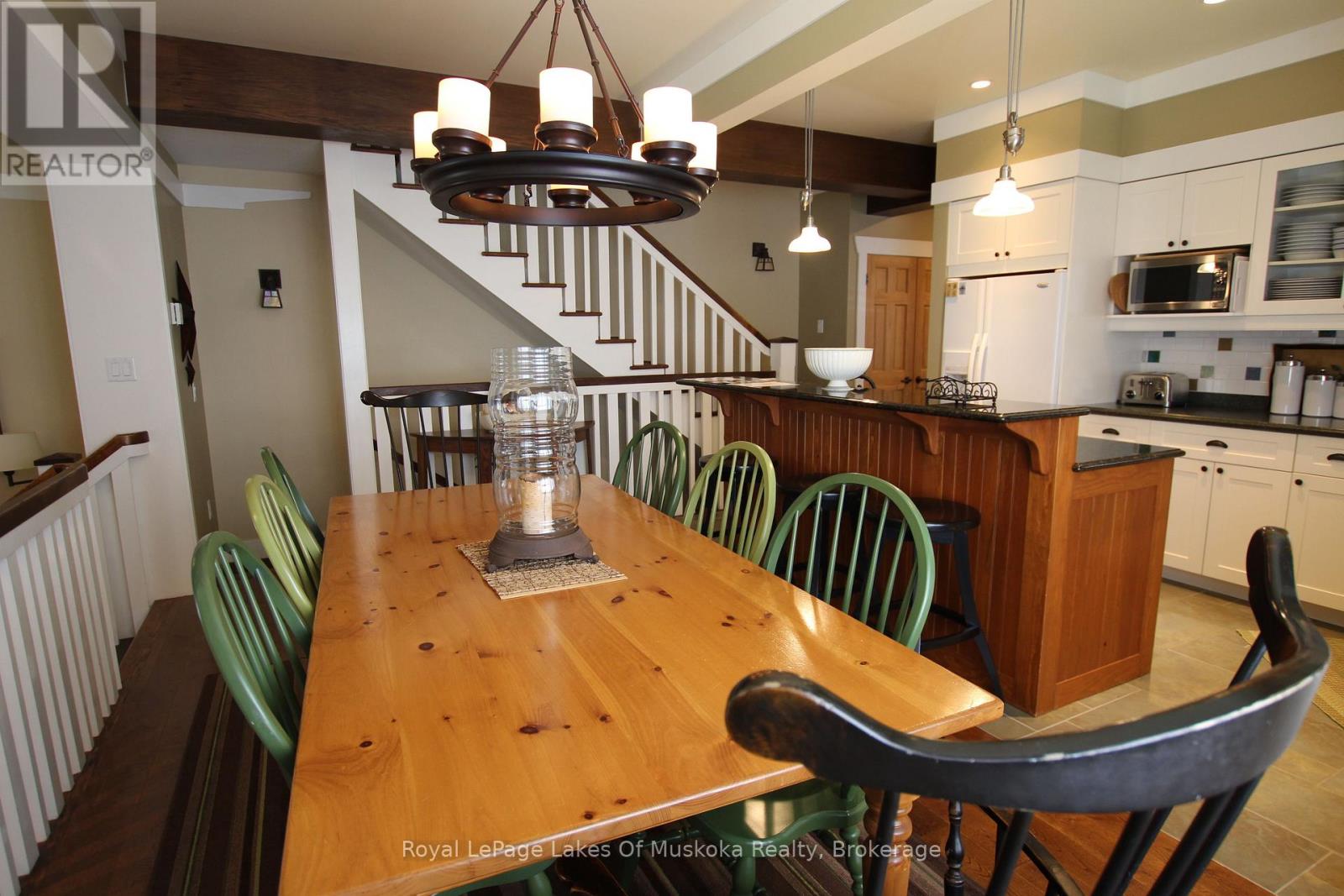 V1, W1 - 1020 Birch Glen Road, Lake Of Bays, Ontario  P0B 1A0 - Photo 17 - X12888884