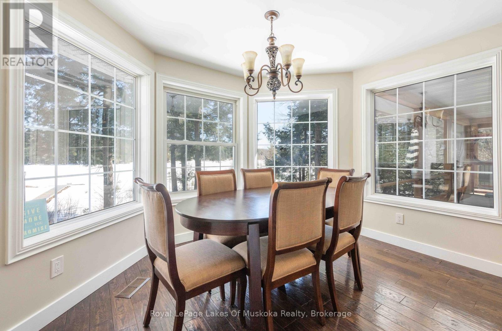 1420 Limberlost Road, Lake Of Bays, Ontario  P1H 2J6 - Photo 12 - X12890232