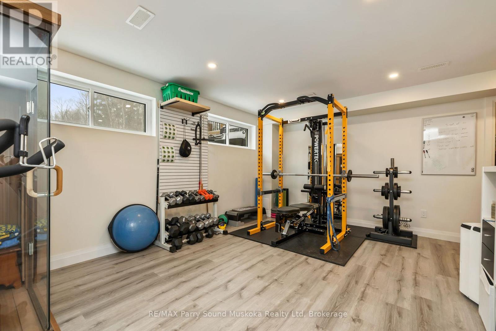 44 Dennis Drive, Parry Sound, Ontario  P2A 0E6 - Photo 28 - X12890258