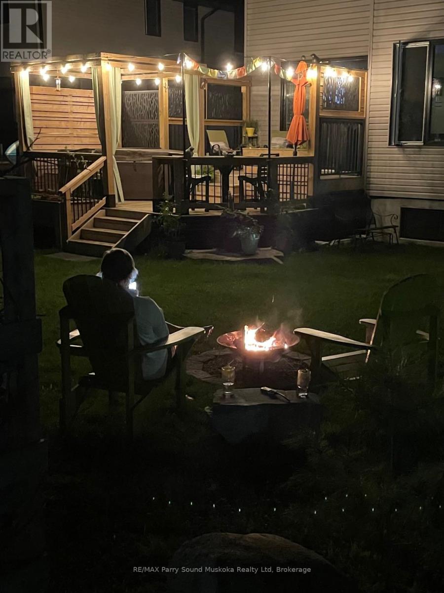 44 Dennis Drive, Parry Sound, Ontario  P2A 0E6 - Photo 41 - X12890258