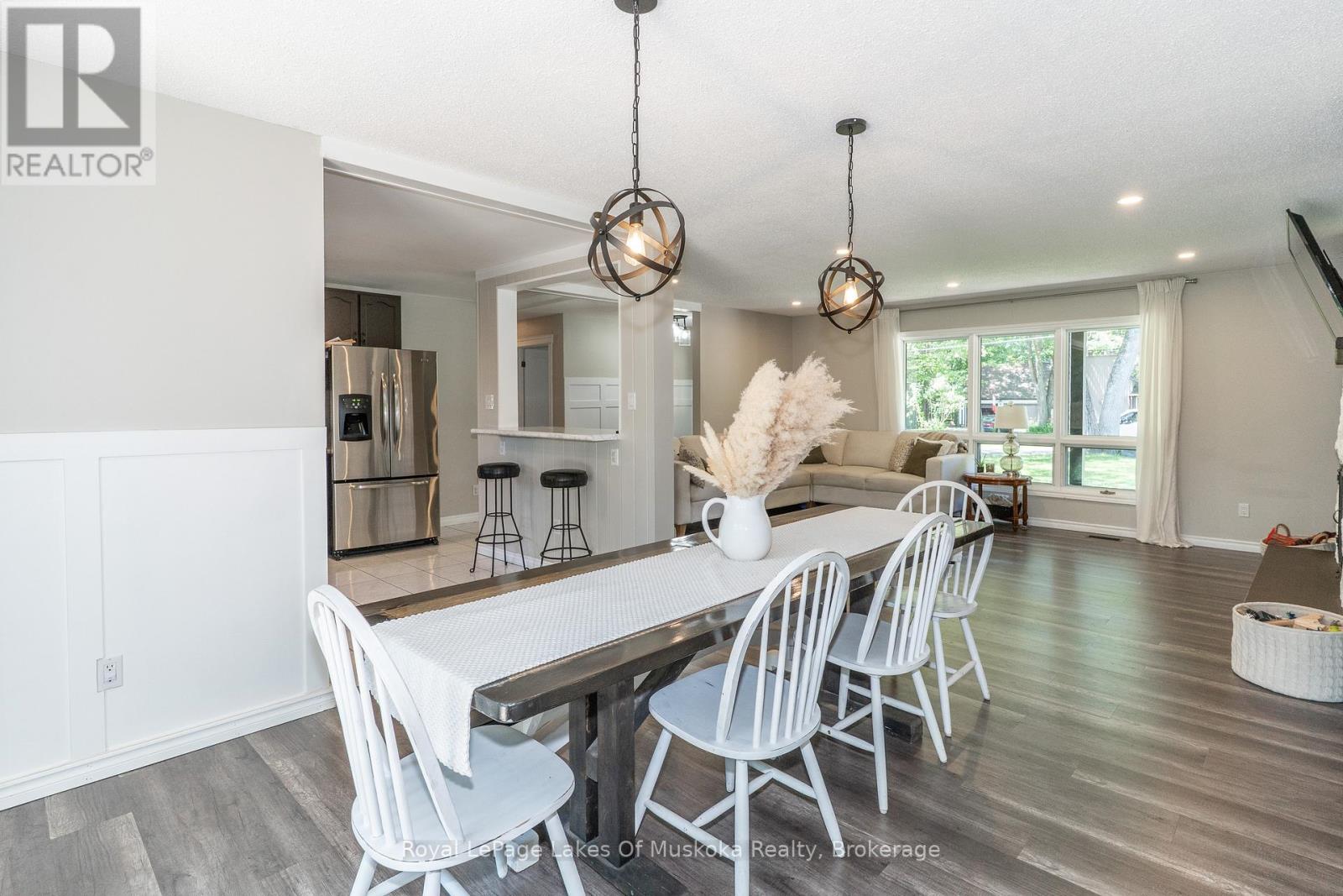 220 Alexander Street, Gravenhurst, Ontario  P1P 1A6 - Photo 14 - X12890846