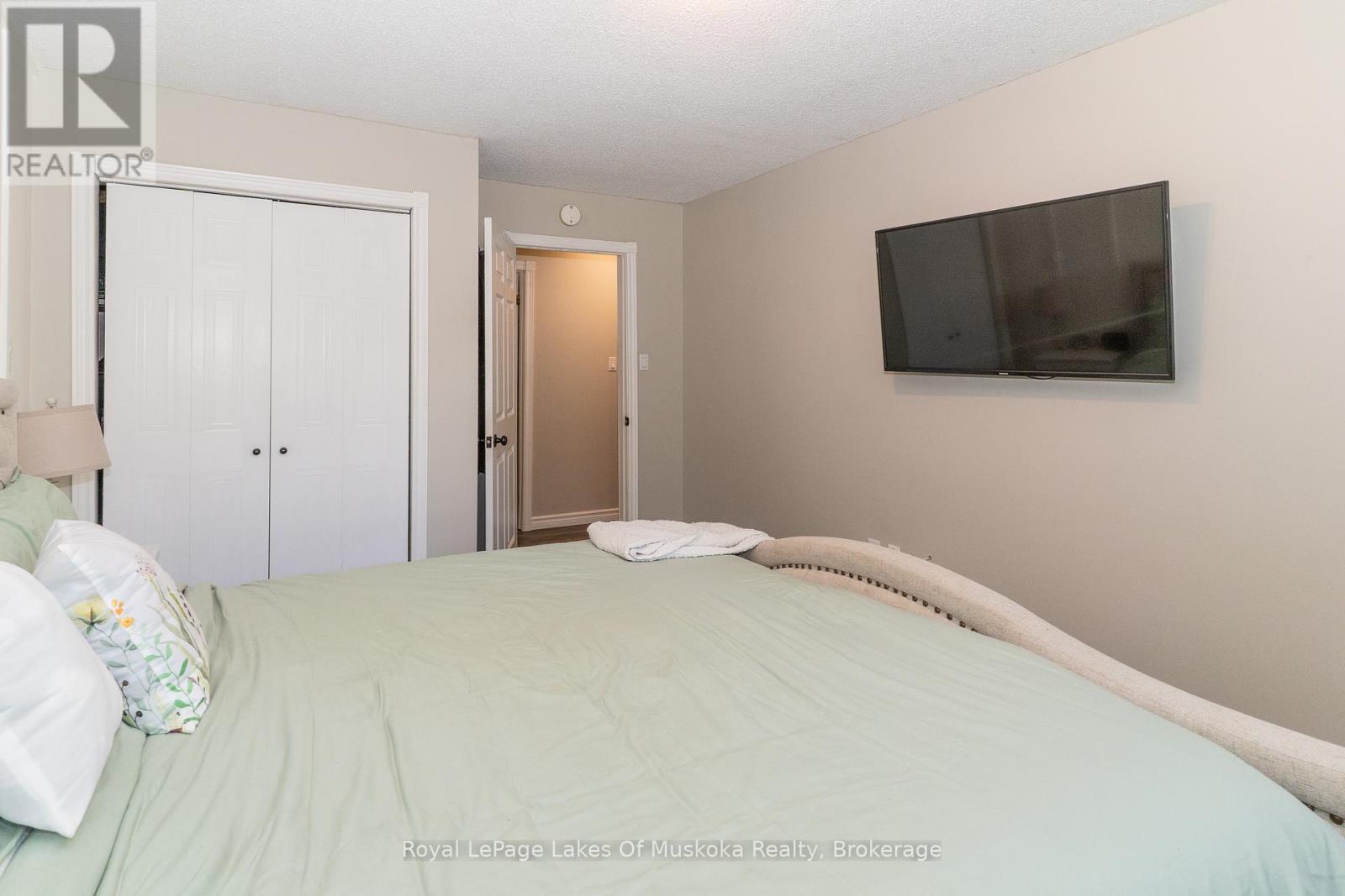 220 Alexander Street, Gravenhurst, Ontario  P1P 1A6 - Photo 29 - X12890846