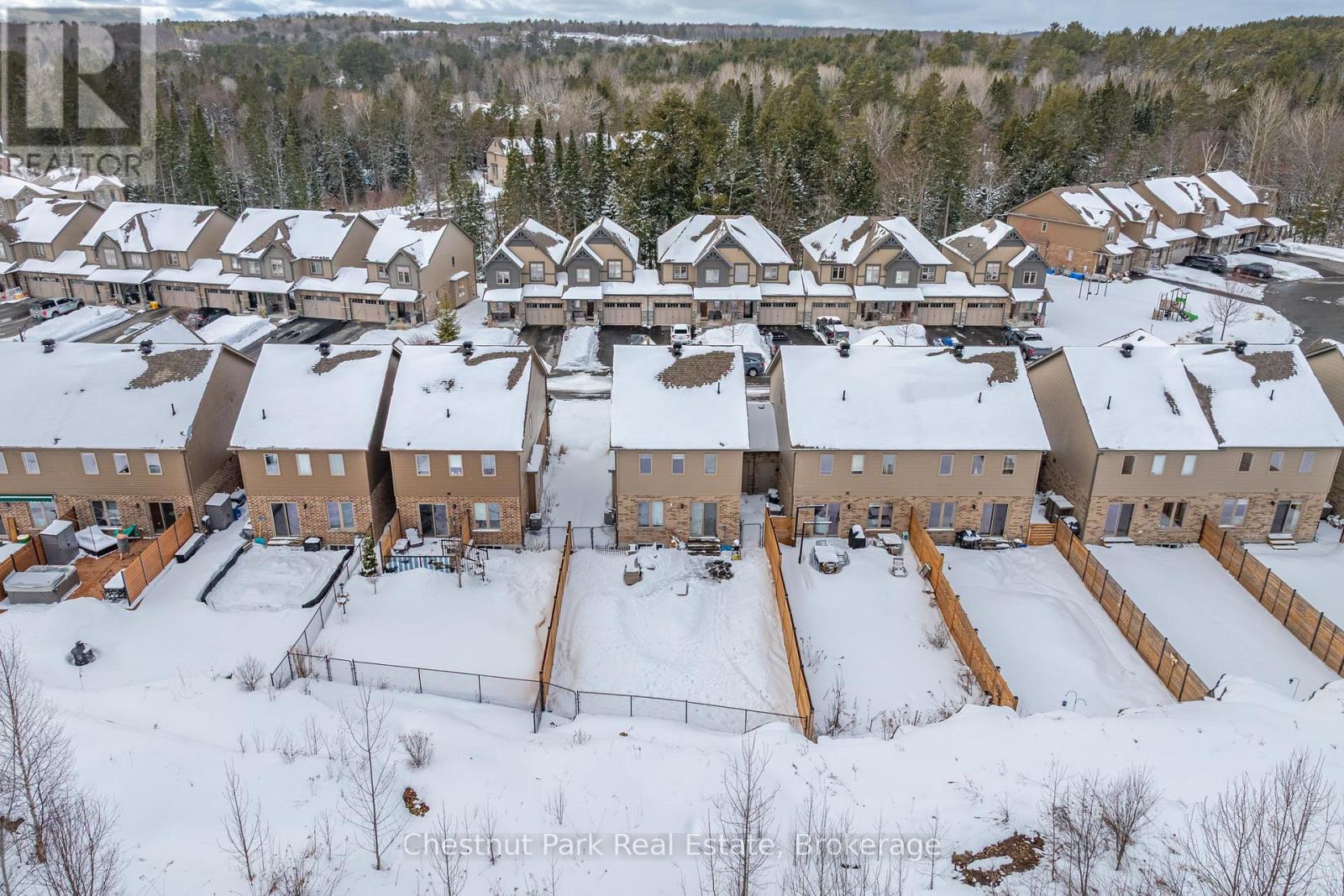 29 Kelsey Madison Court, Huntsville, Ontario  P1H 1C8 - Photo 37 - X12890970