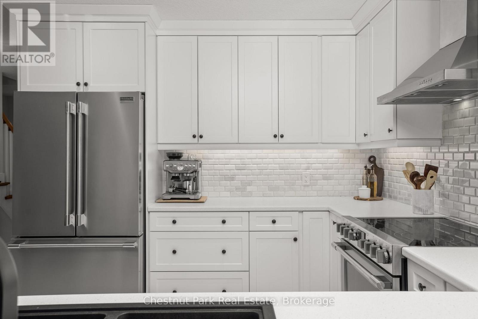 29 Kelsey Madison Court, Huntsville, Ontario  P1H 1C8 - Photo 8 - X12890970