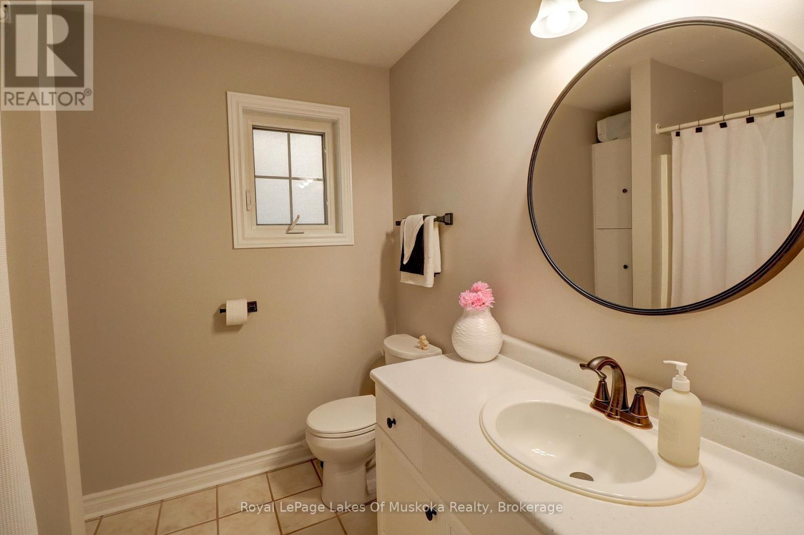 30 Shaw Crescent, Huntsville, Ontario  P1H 1T7 - Photo 21 - X12894260