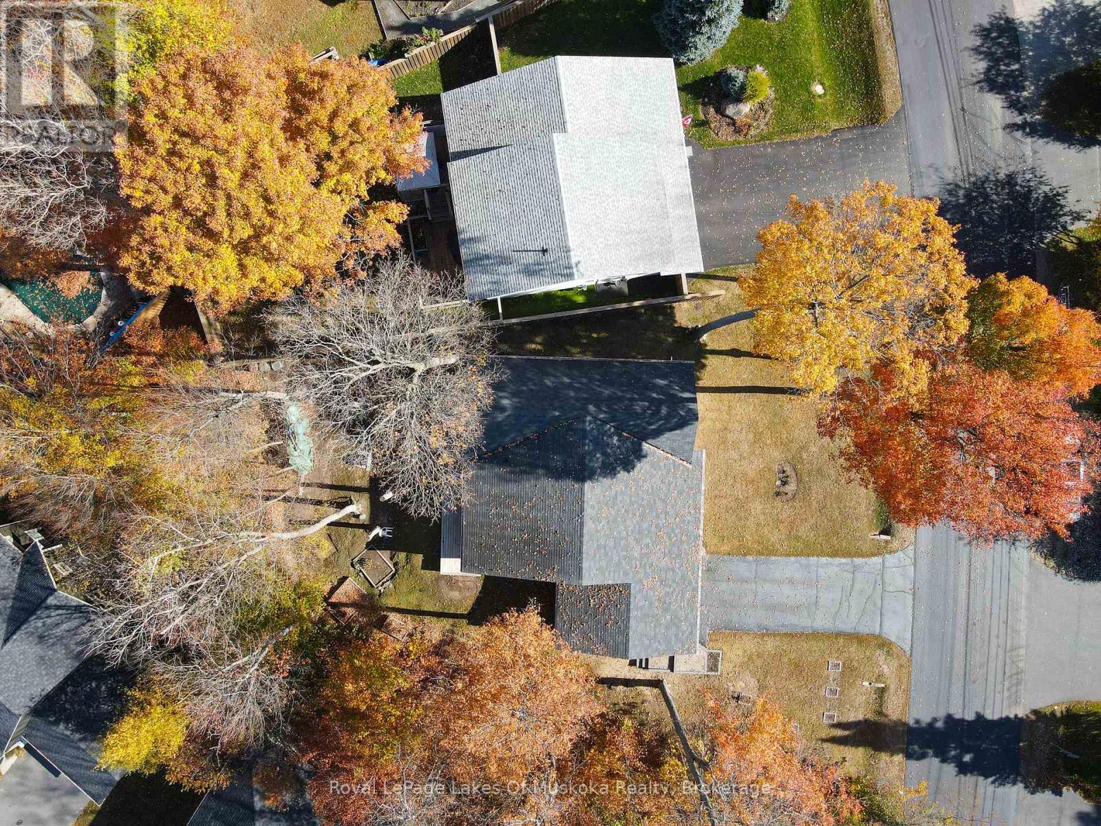 30 Shaw Crescent, Huntsville, Ontario  P1H 1T7 - Photo 25 - X12894260