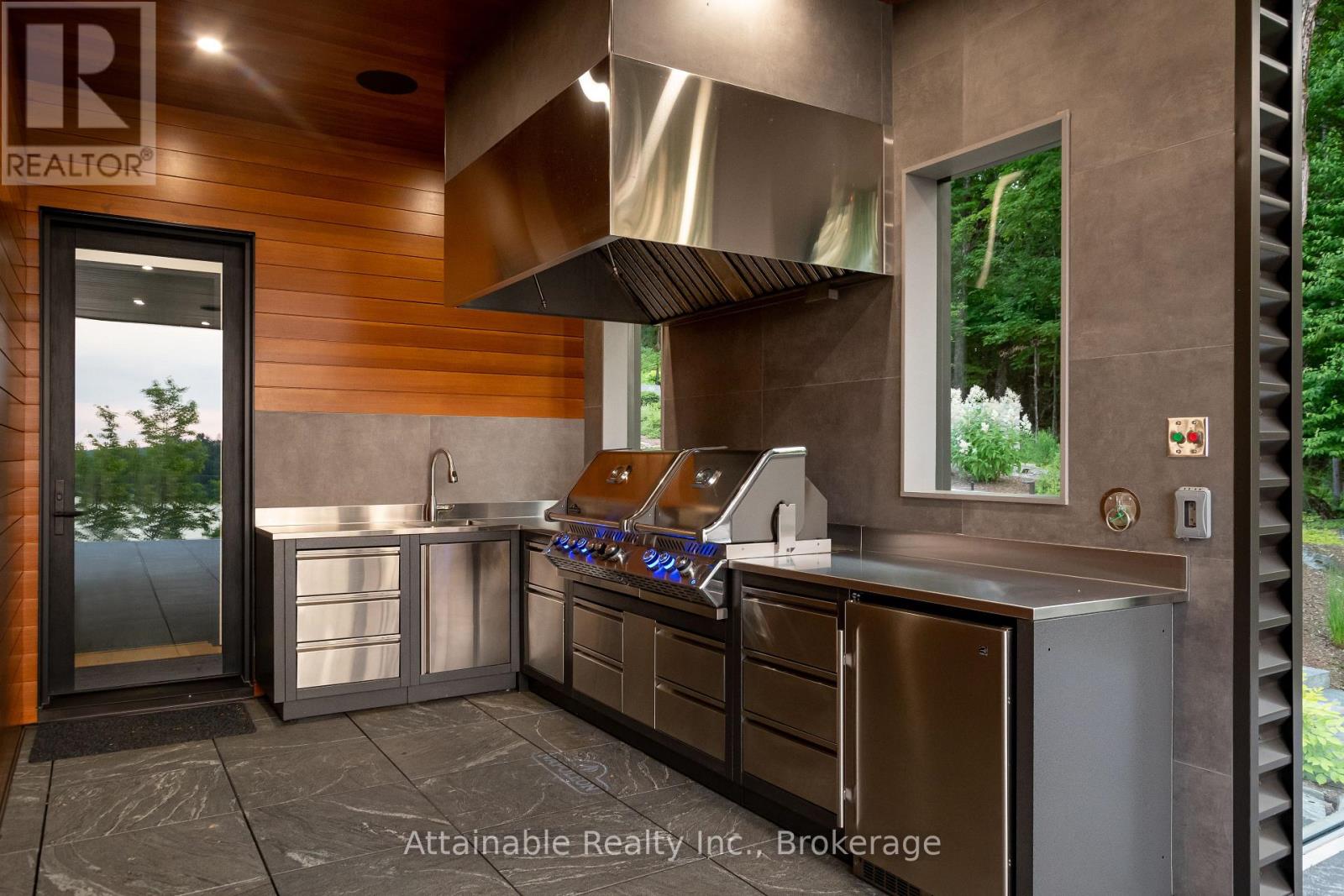 300 West Browns Road, Huntsville, Ontario  P1H 2J3 - Photo 40 - X12787478