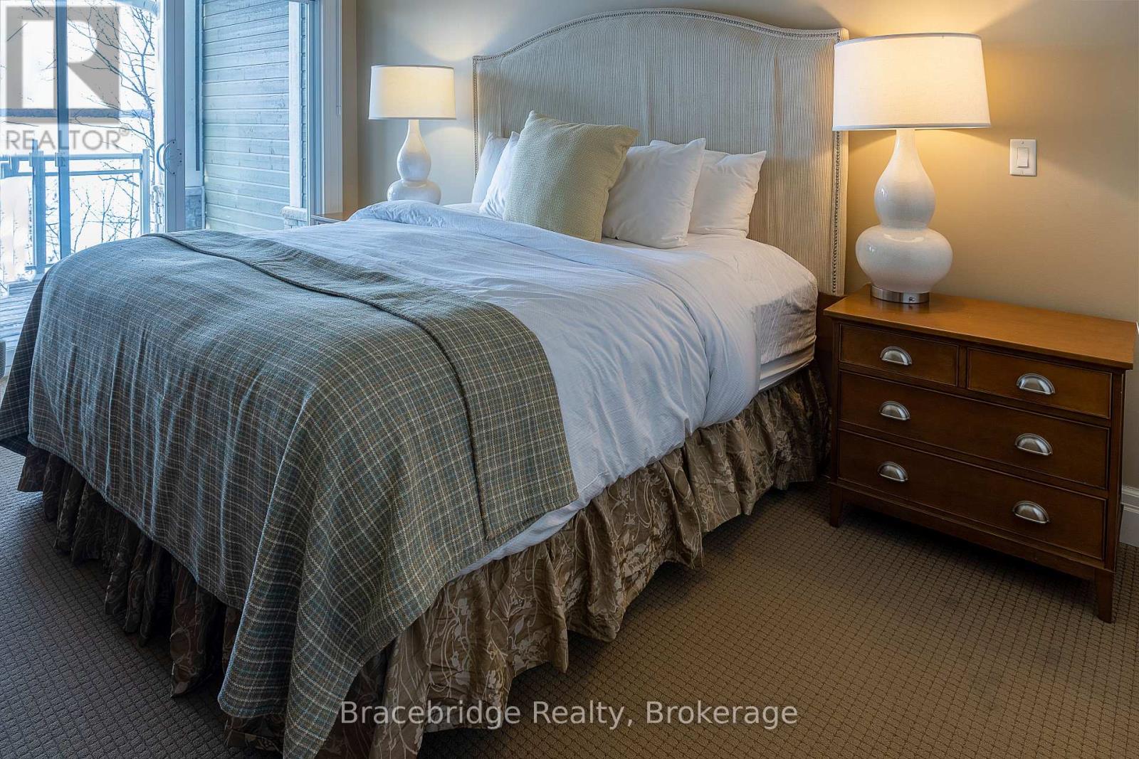 B102-A1 - 1869 Muskoka Rd 118 Highway W, Muskoka Lakes, Ontario  P1L 1W8 - Photo 16 - X12894466