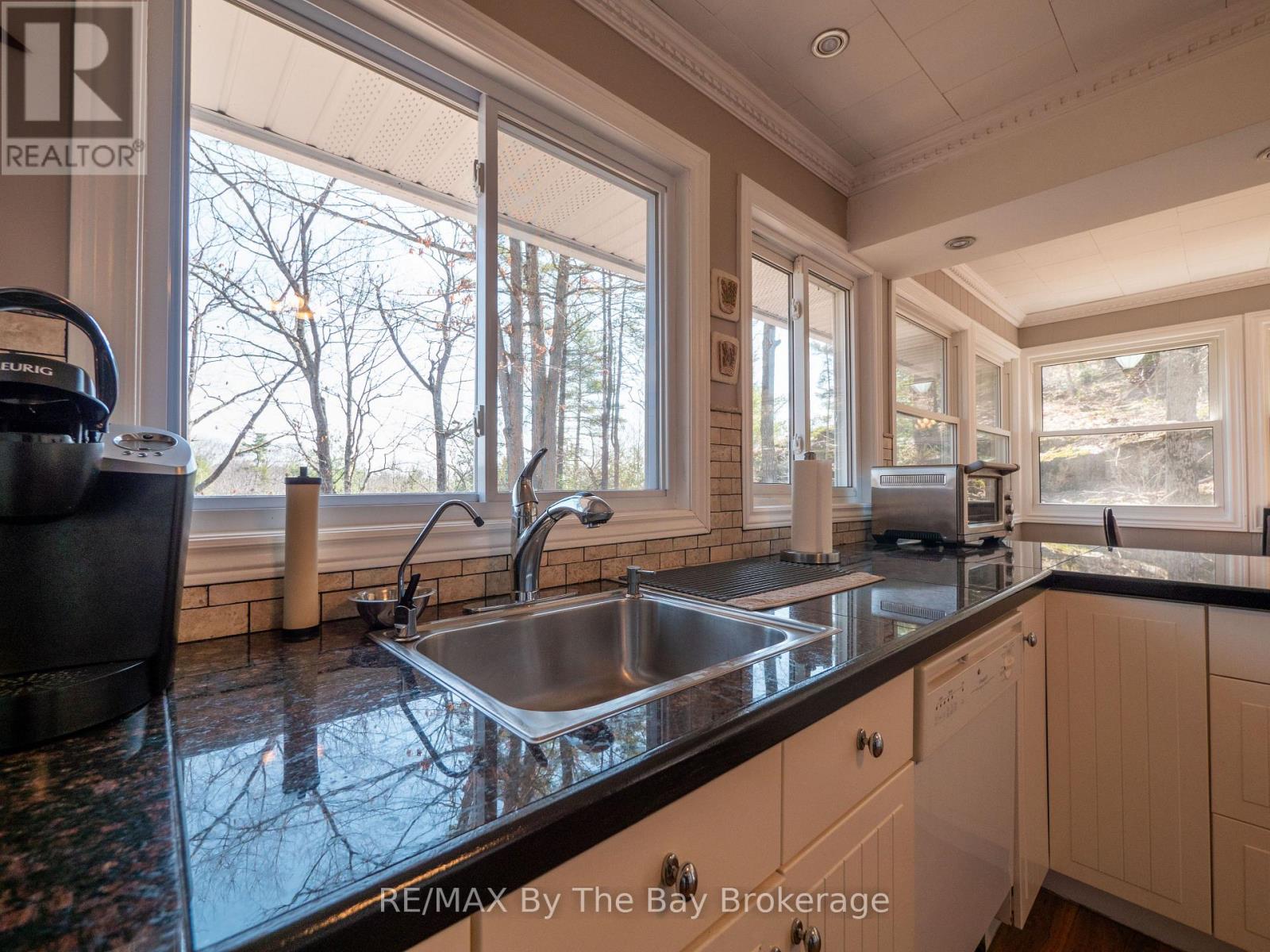 1346 Is 980/deer, Georgian Bay, Ontario  P0E 1E0 - Photo 13 - X12895184