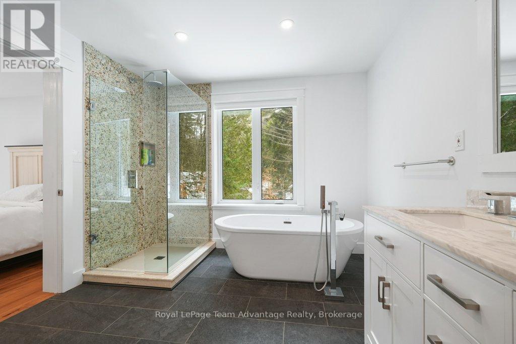 18 Ferris Road, Seguin, Ontario  P2A 2W8 - Photo 33 - X12897128