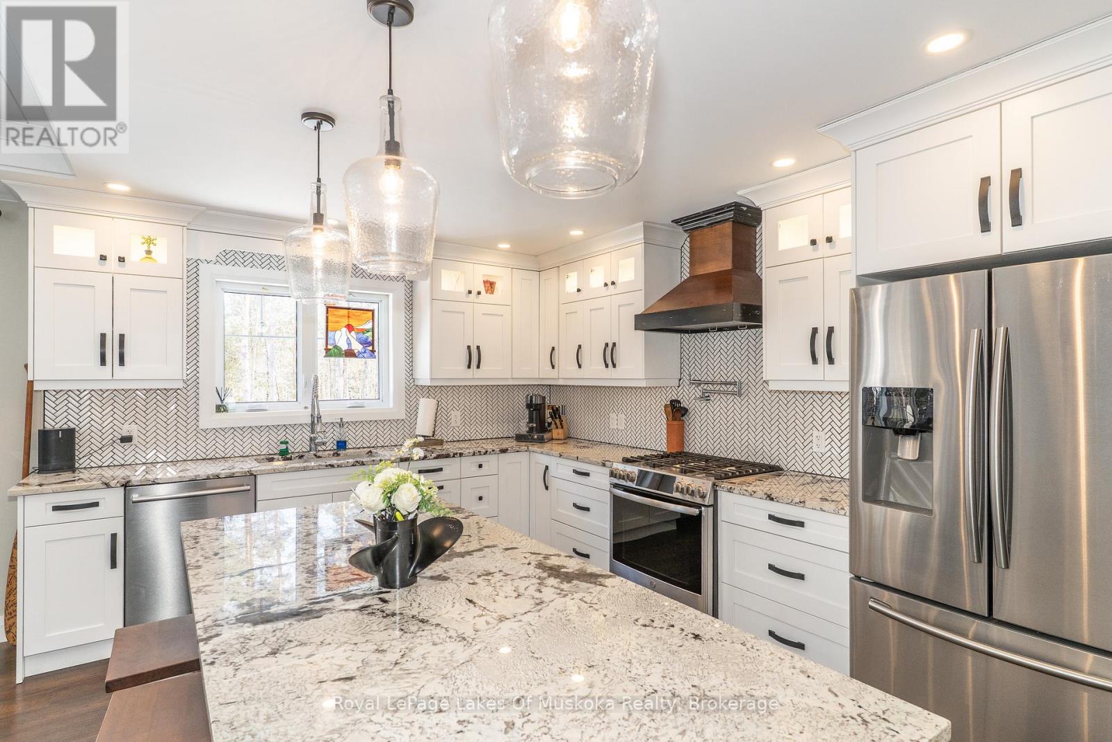 461 Rowanwood Road, Huntsville, Ontario  P0B 1M0 - Photo 20 - X12899484