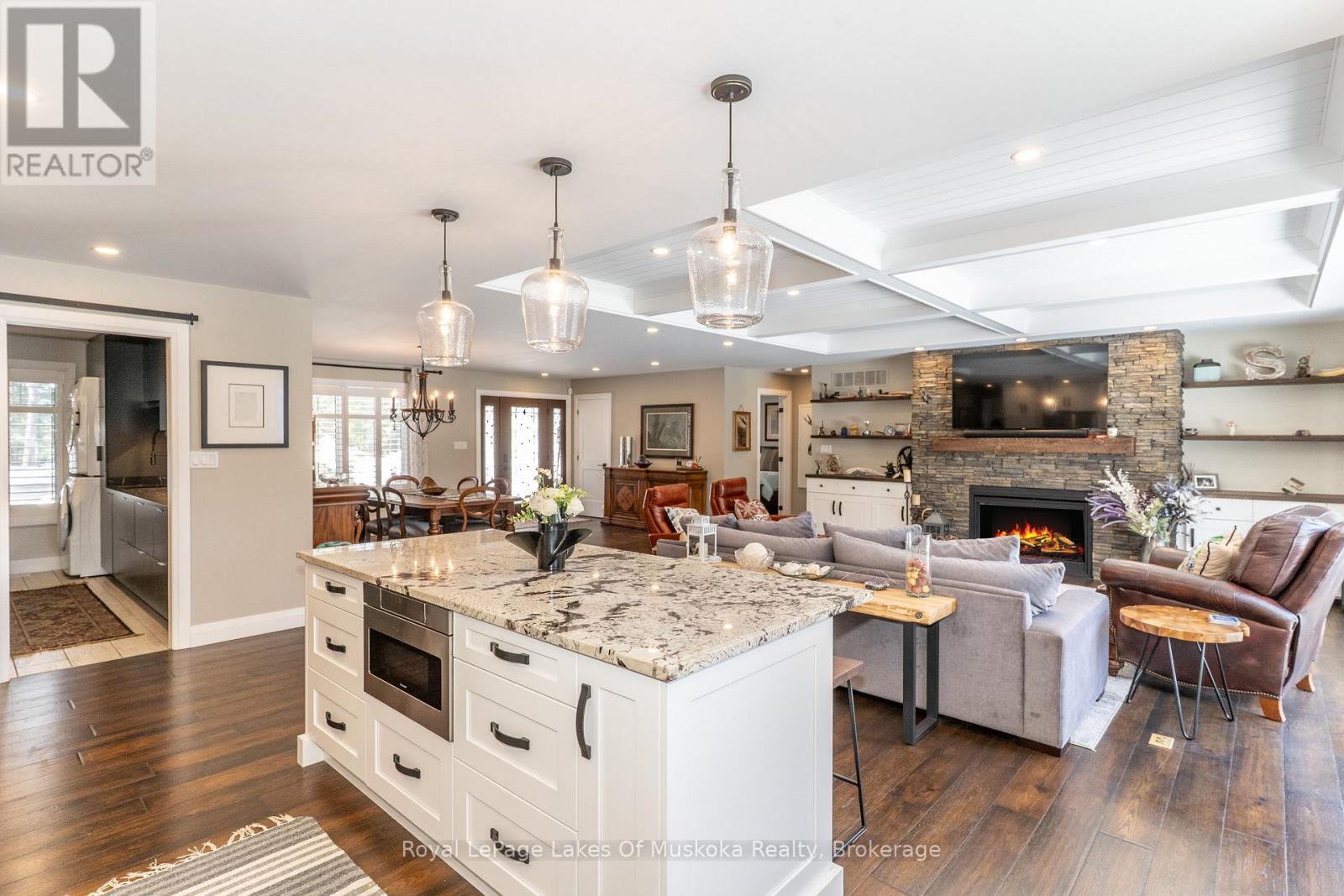 461 Rowanwood Road, Huntsville, Ontario  P0B 1M0 - Photo 21 - X12899484