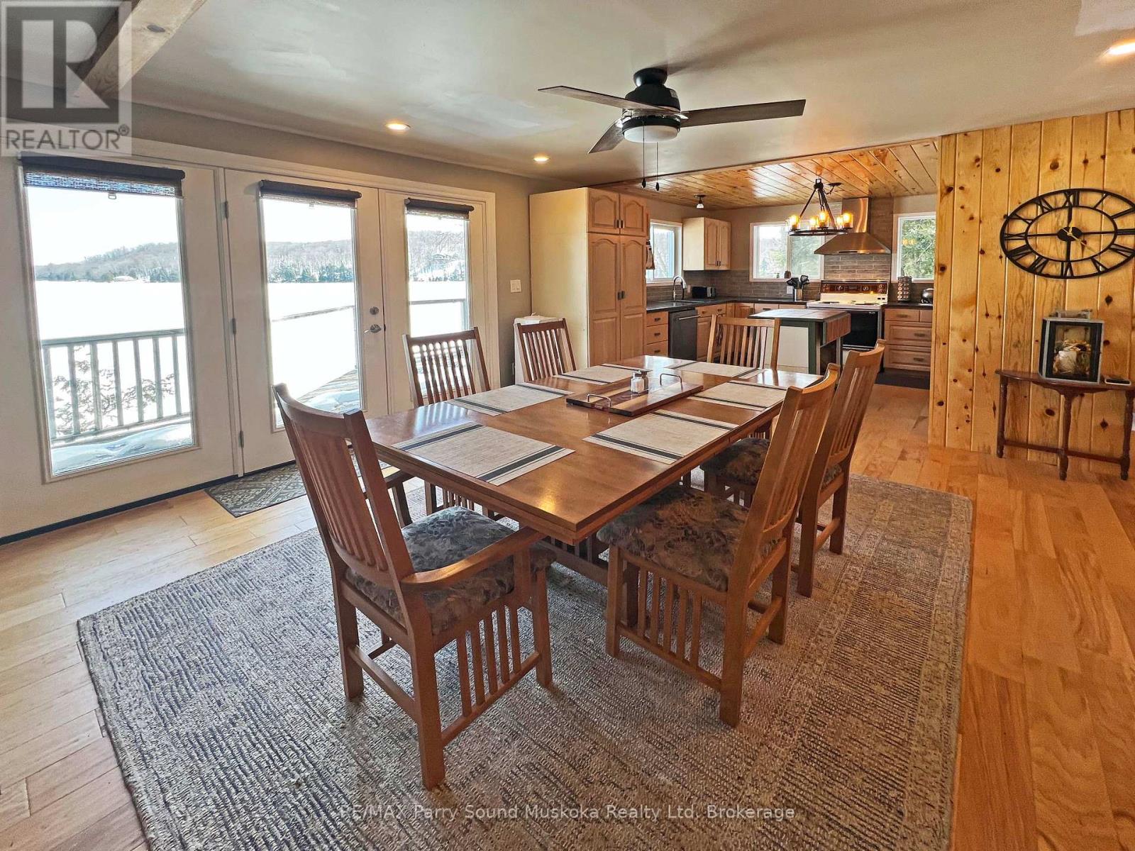 24a Rocco's Lane, Seguin, Ontario  P2A 2W8 - Photo 13 - X12902800