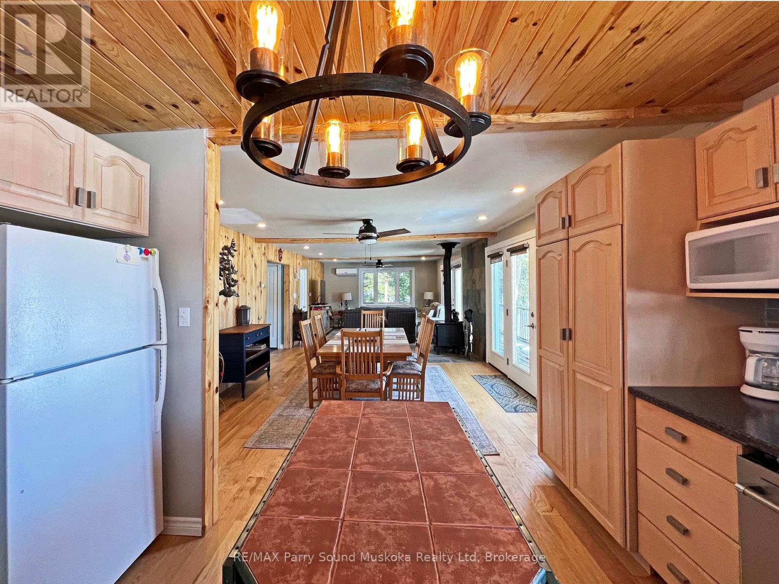 24a Rocco's Lane, Seguin, Ontario  P2A 2W8 - Photo 19 - X12902800