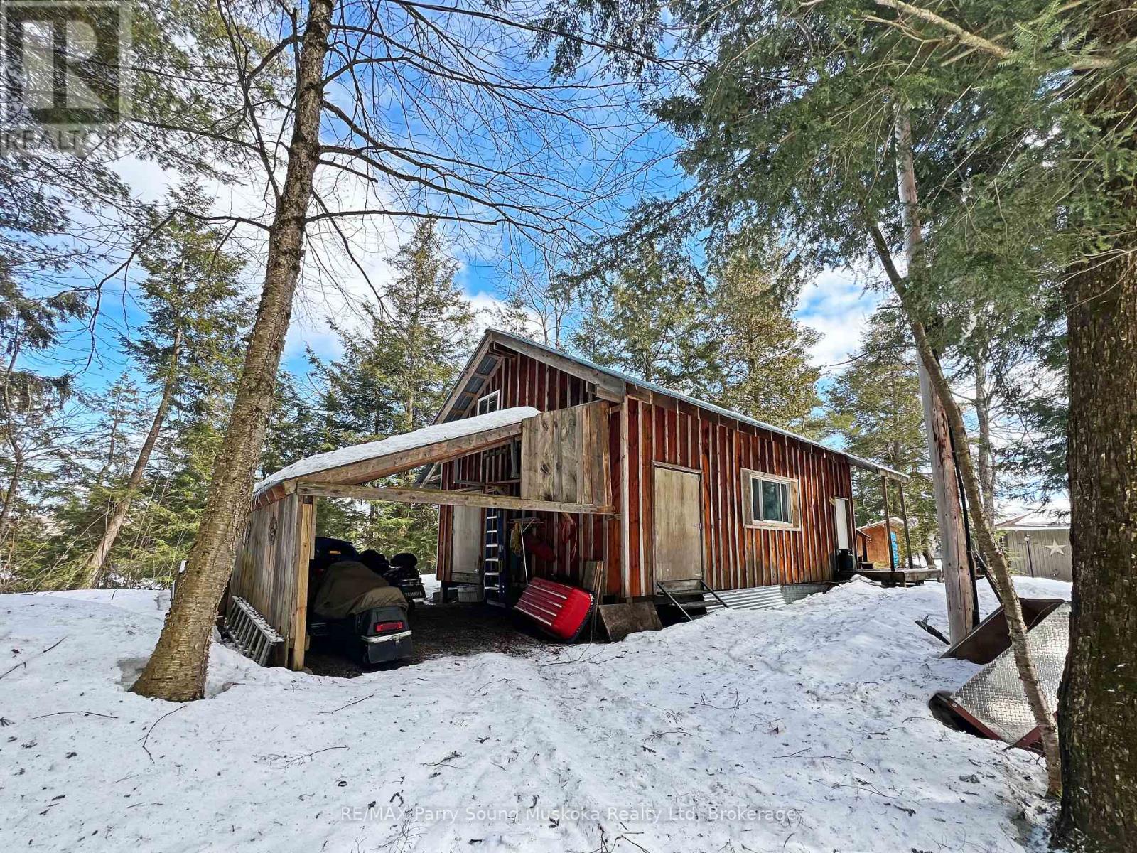 24a Rocco's Lane, Seguin, Ontario  P2A 2W8 - Photo 32 - X12902800