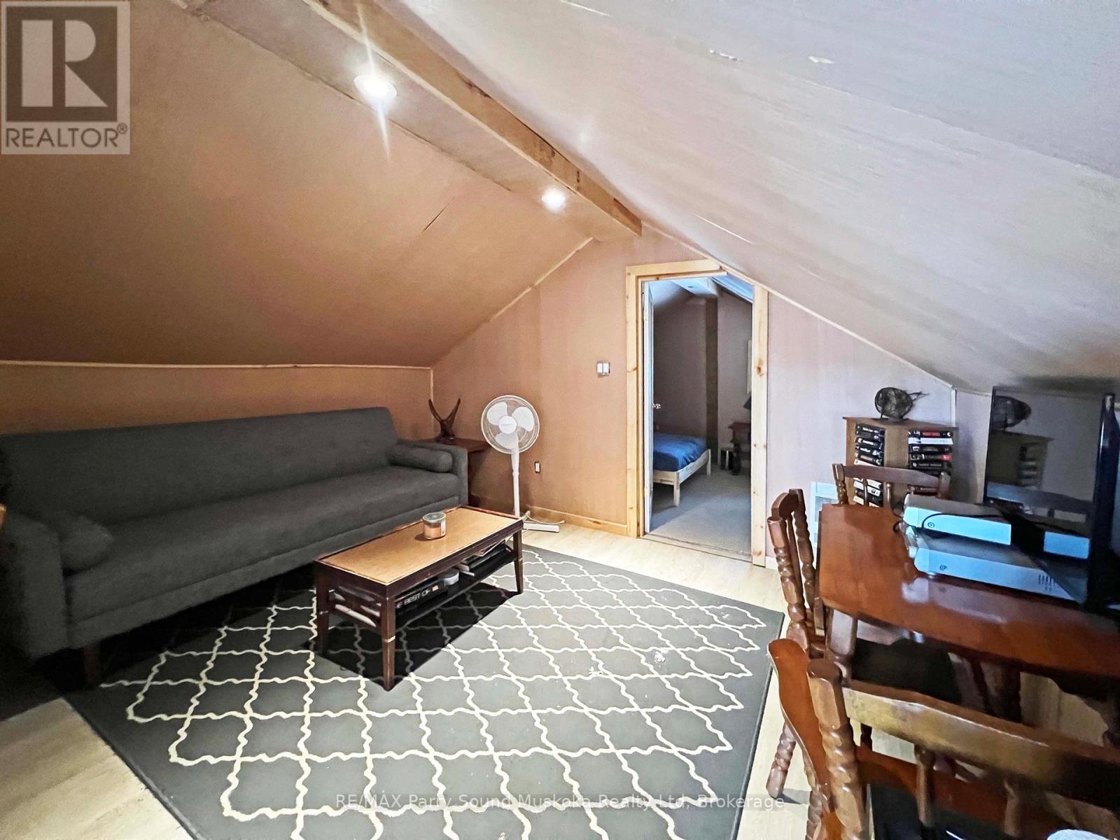 24a Rocco's Lane, Seguin, Ontario  P2A 2W8 - Photo 35 - X12902800