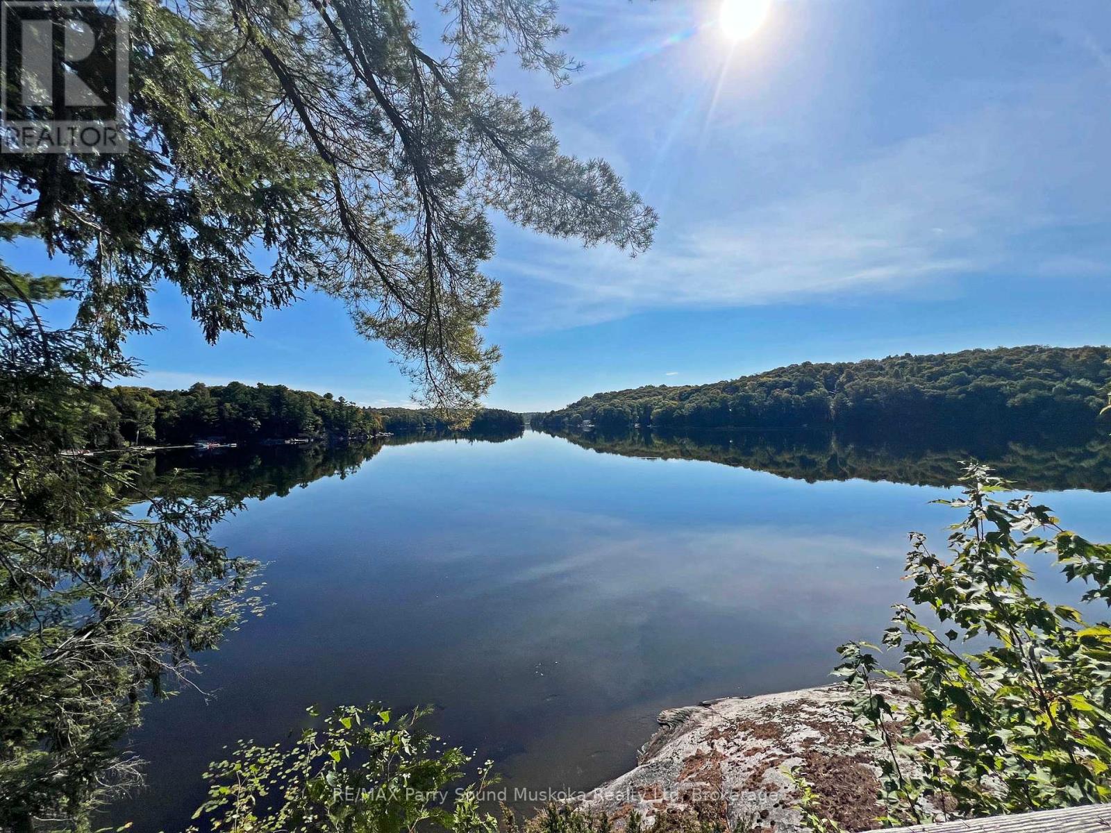 24a Rocco's Lane, Seguin, Ontario  P2A 2W8 - Photo 5 - X12902800