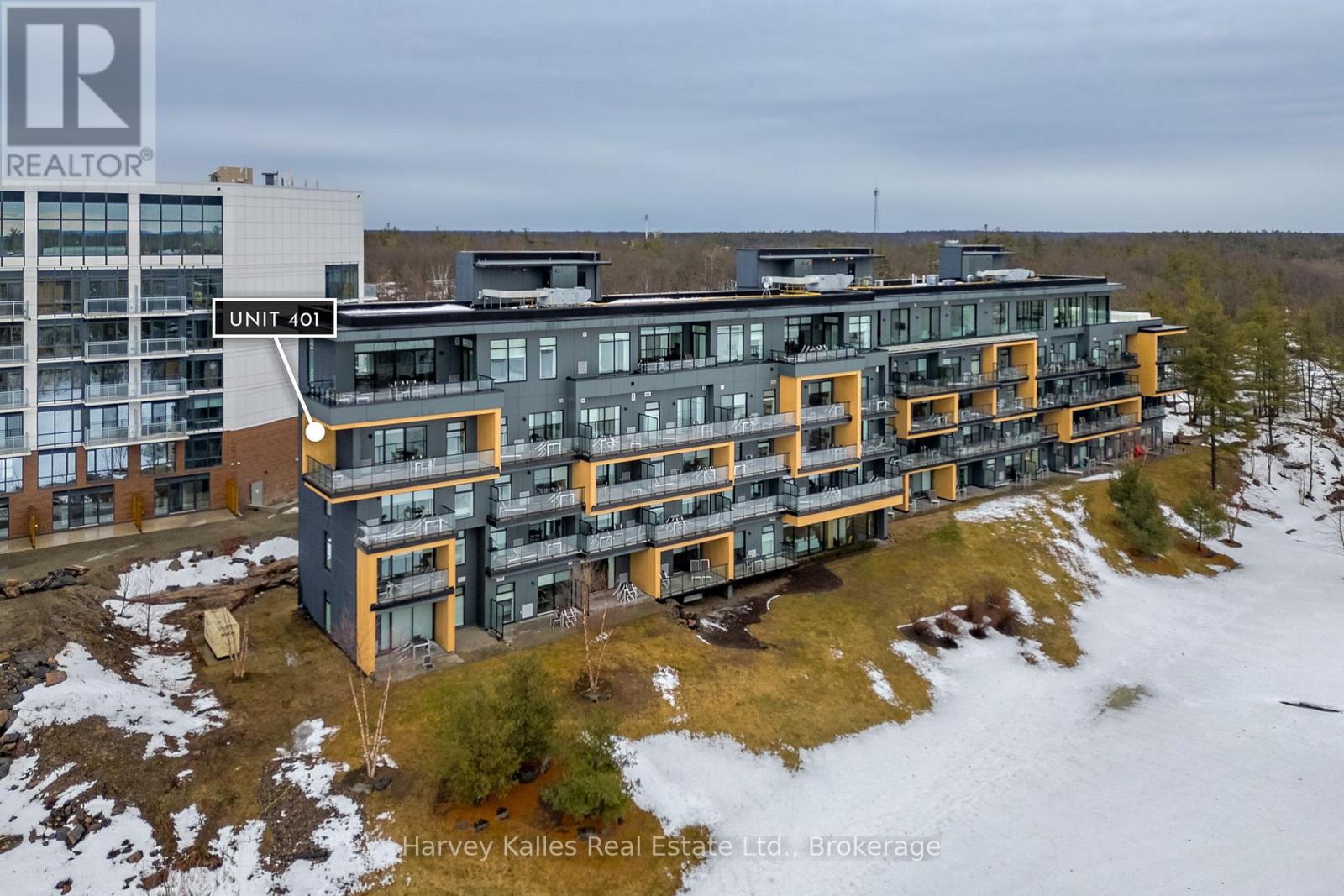 401 - 120 Carrick Trail, Gravenhurst, Ontario  P1P 0B6 - Photo 1 - X12903172