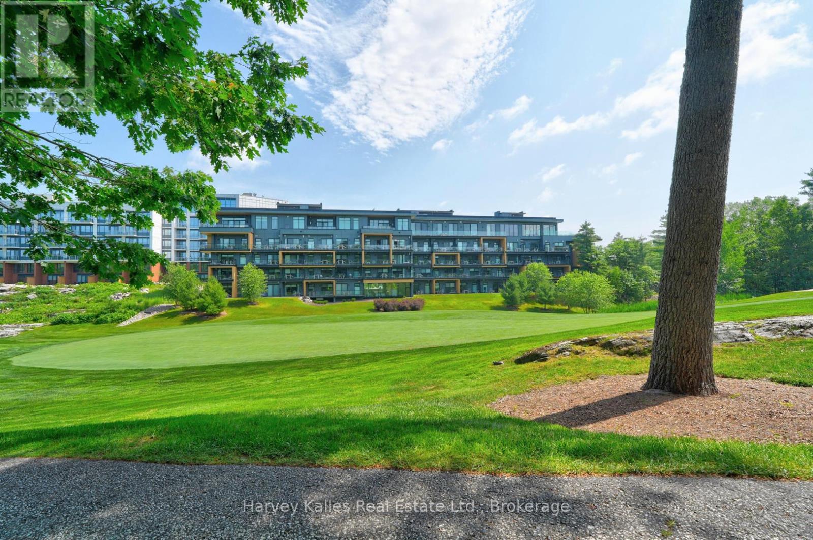 401 - 120 Carrick Trail, Gravenhurst, Ontario P1P 0B6 - Photo 44 - X12903172