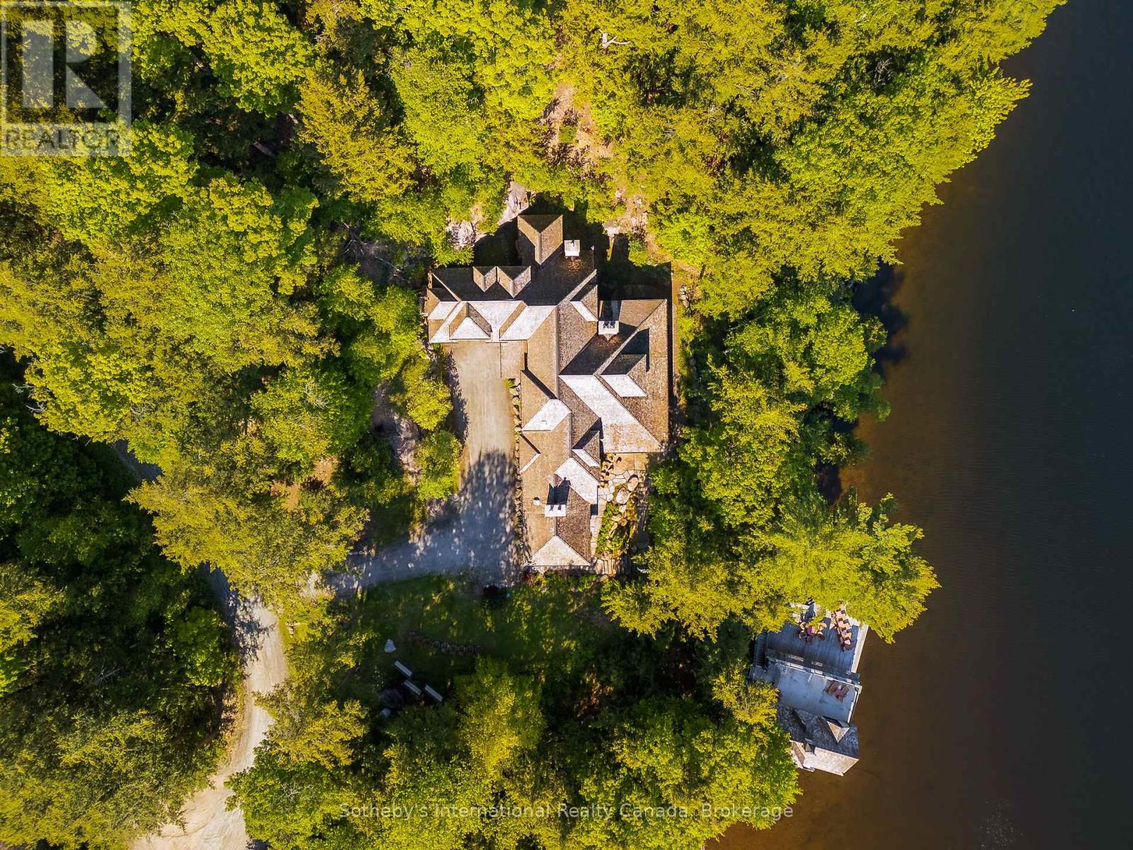 4 Ditchburn Drive, Seguin, Ontario  P0C 1J0 - Photo 1 - X12903698