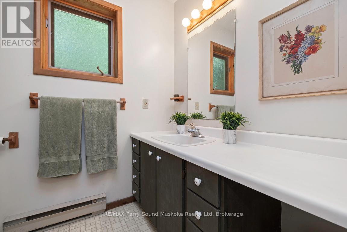 20 Prior Lane, Seguin, Ontario  P2A 0B2 - Photo 23 - X12904080