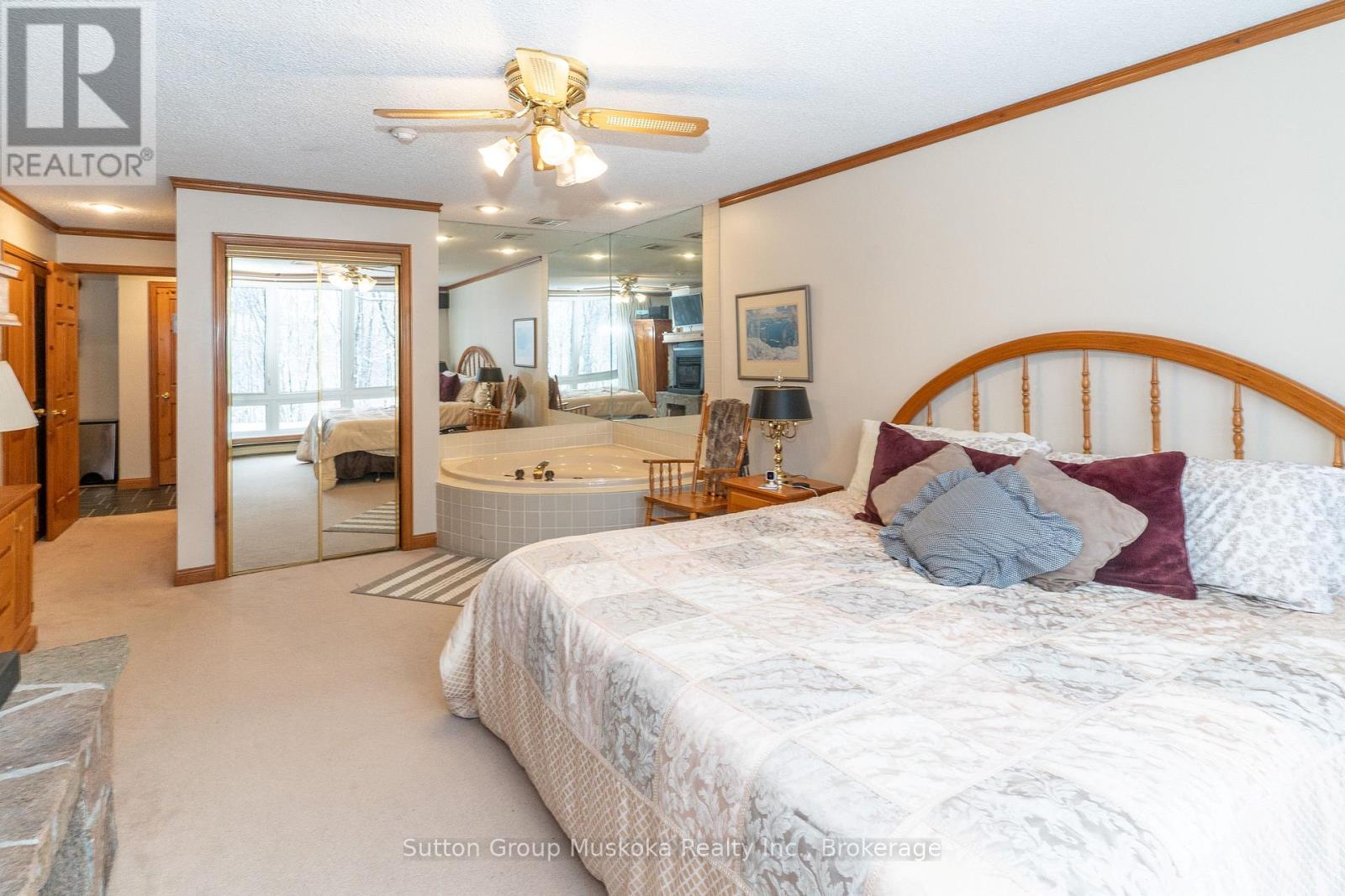 22-102 Oakridge - Deerhurst Resort Drive, Huntsville, Ontario  P1H 2E8 - Photo 17 - X12904142
