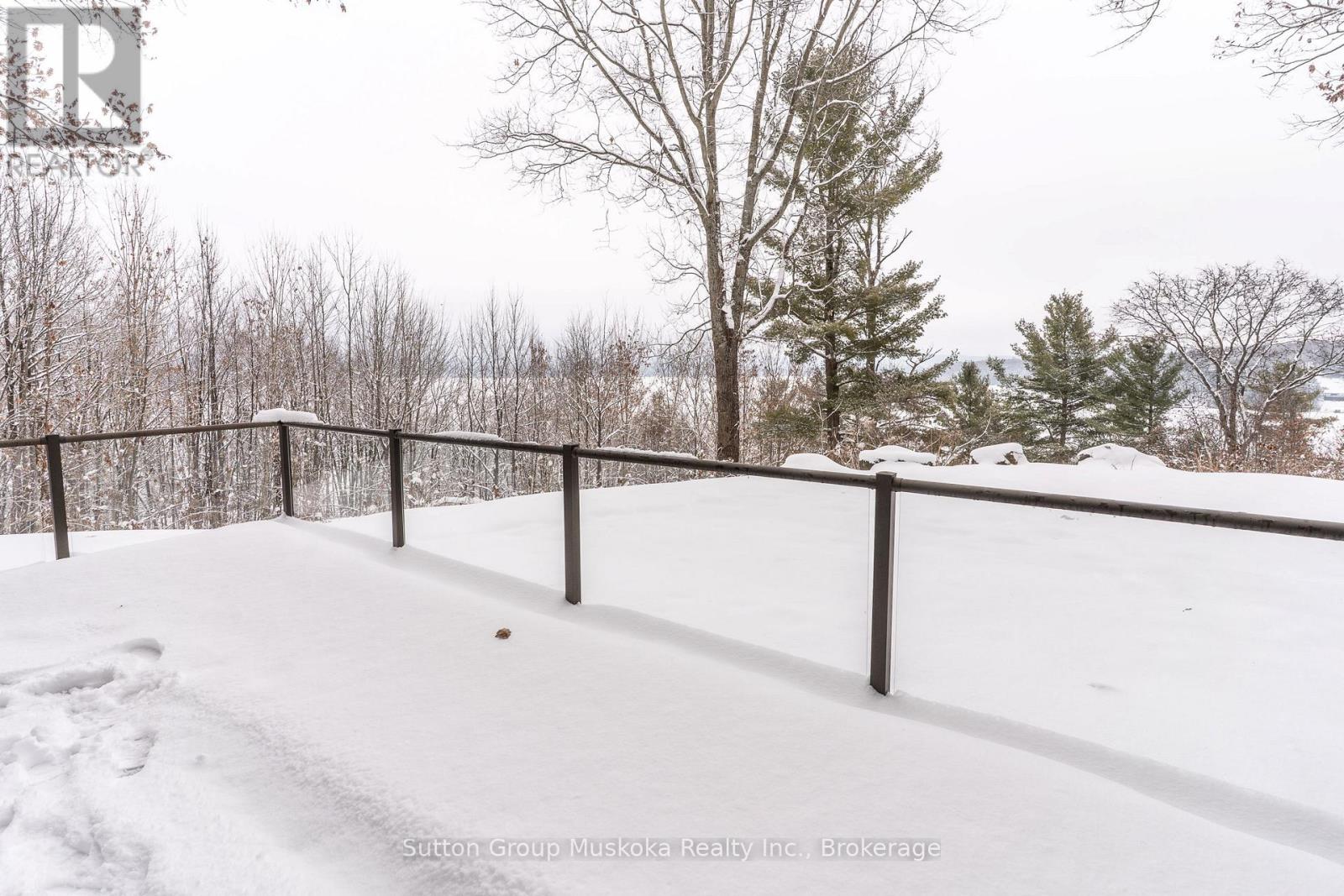 22-102 Oakridge - Deerhurst Resort Drive, Huntsville, Ontario  P1H 2E8 - Photo 28 - X12904142