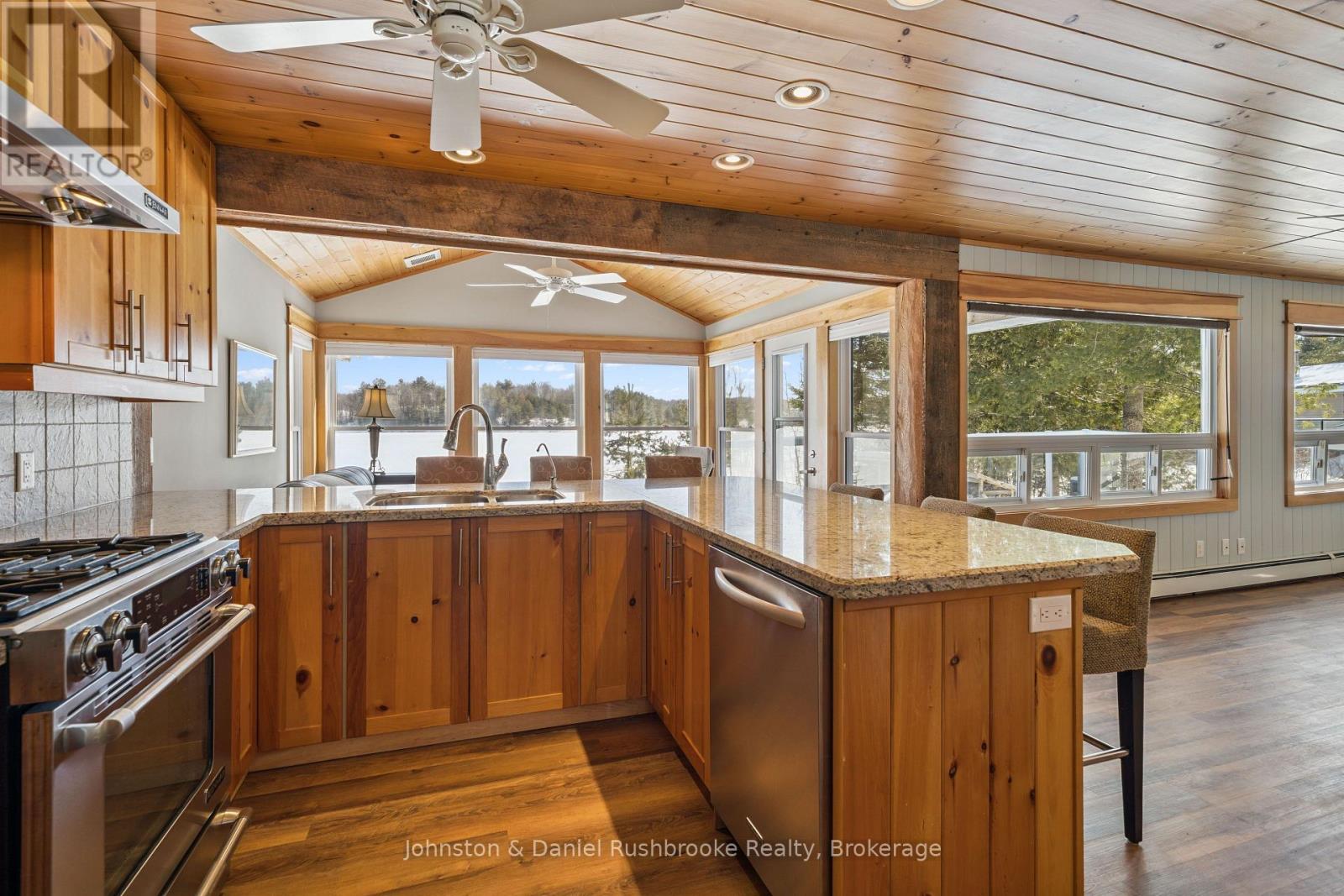 1075 Sandwood Drive, Muskoka Lakes, Ontario  P0B 1M0 - Photo 13 - X12904798