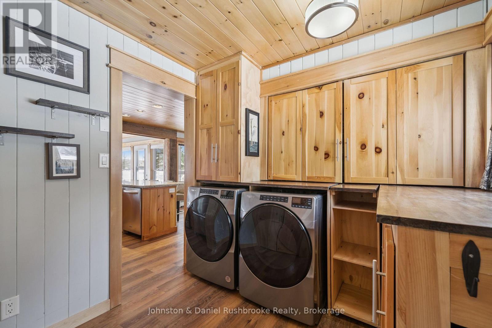 1075 Sandwood Drive, Muskoka Lakes, Ontario  P0B 1M0 - Photo 23 - X12904798