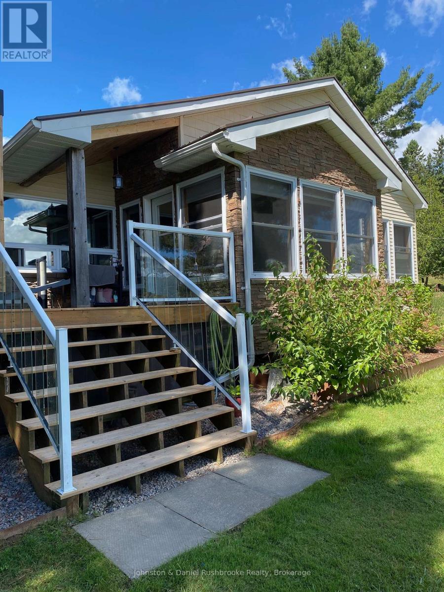 1075 Sandwood Drive, Muskoka Lakes, Ontario  P0B 1M0 - Photo 36 - X12904798