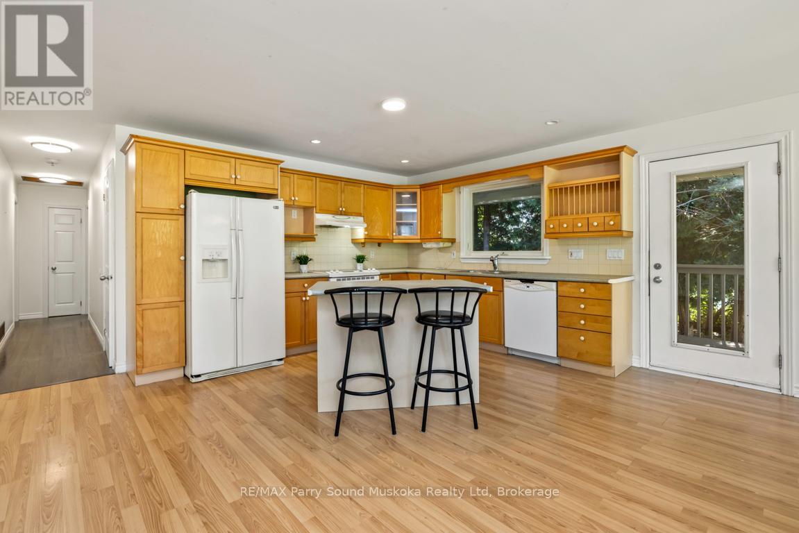 149 William Street, Parry Sound, Ontario  P2A 1W3 - Photo 10 - X12904818