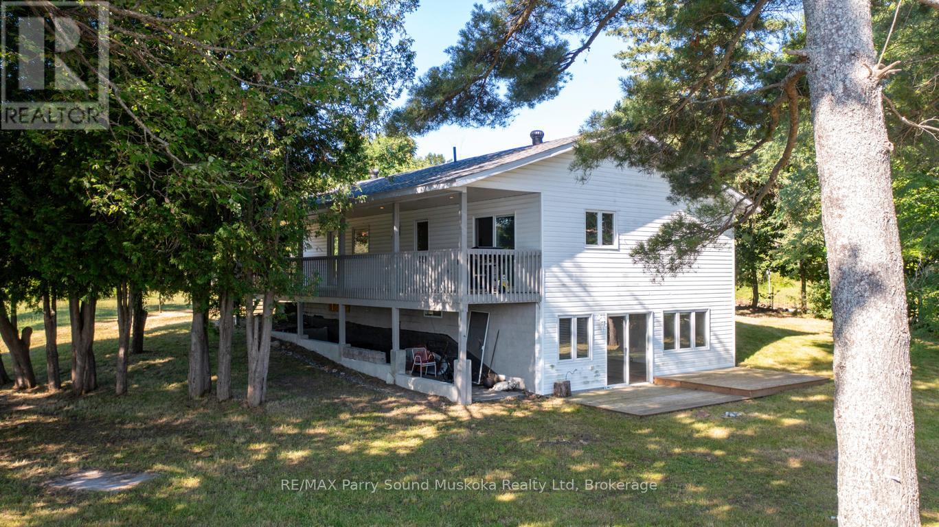 149 William Street, Parry Sound, Ontario  P2A 1W3 - Photo 7 - X12904818