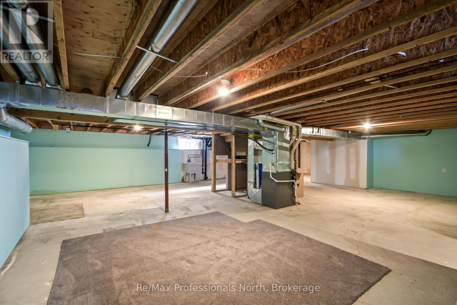 111 Pineridge Gate, Gravenhurst, Ontario  P1P 1Z2 - Photo 34 - X12906076