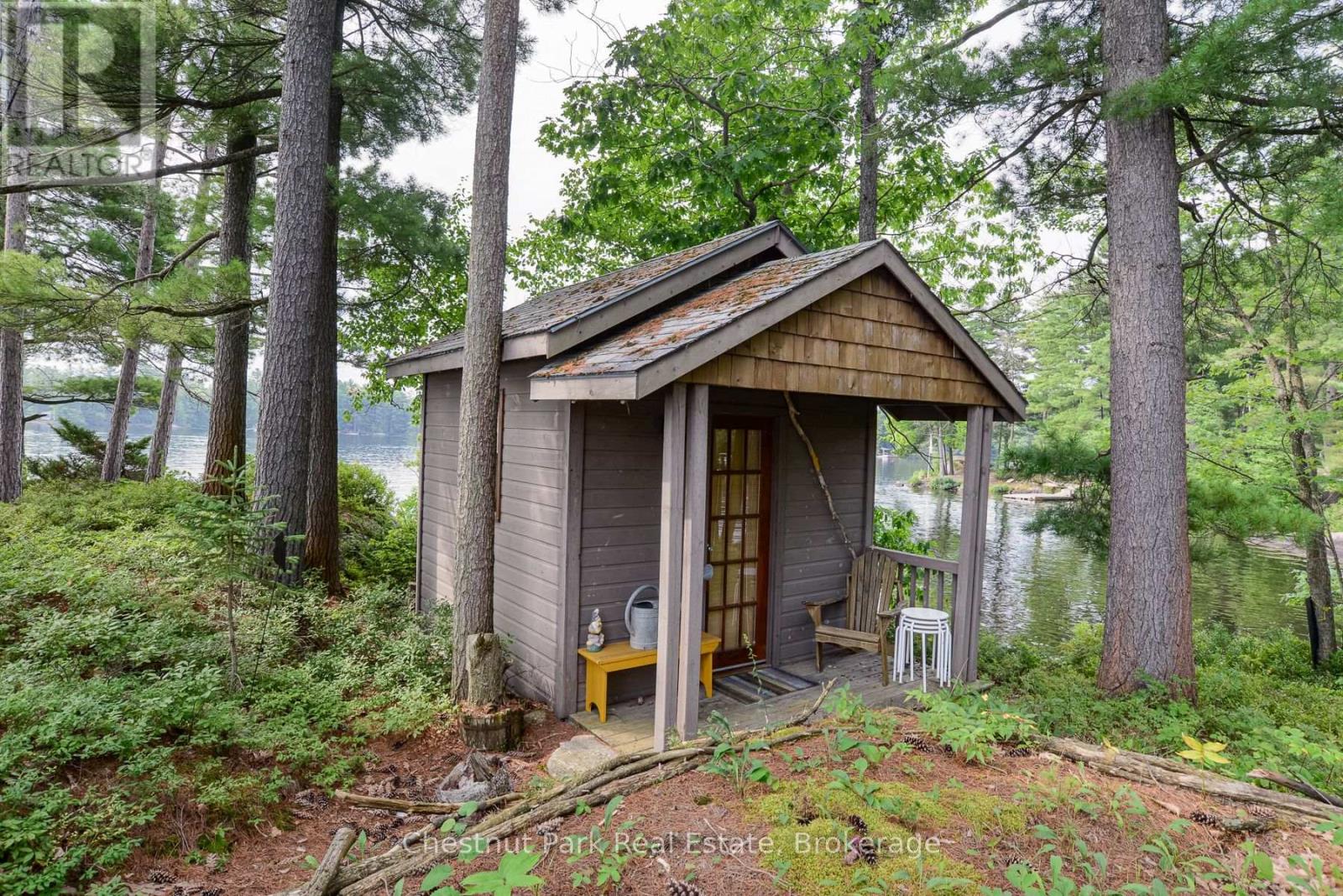 1 Rose Island, Gravenhurst, Ontario P0B 1G0 - Photo 40 - X12907718