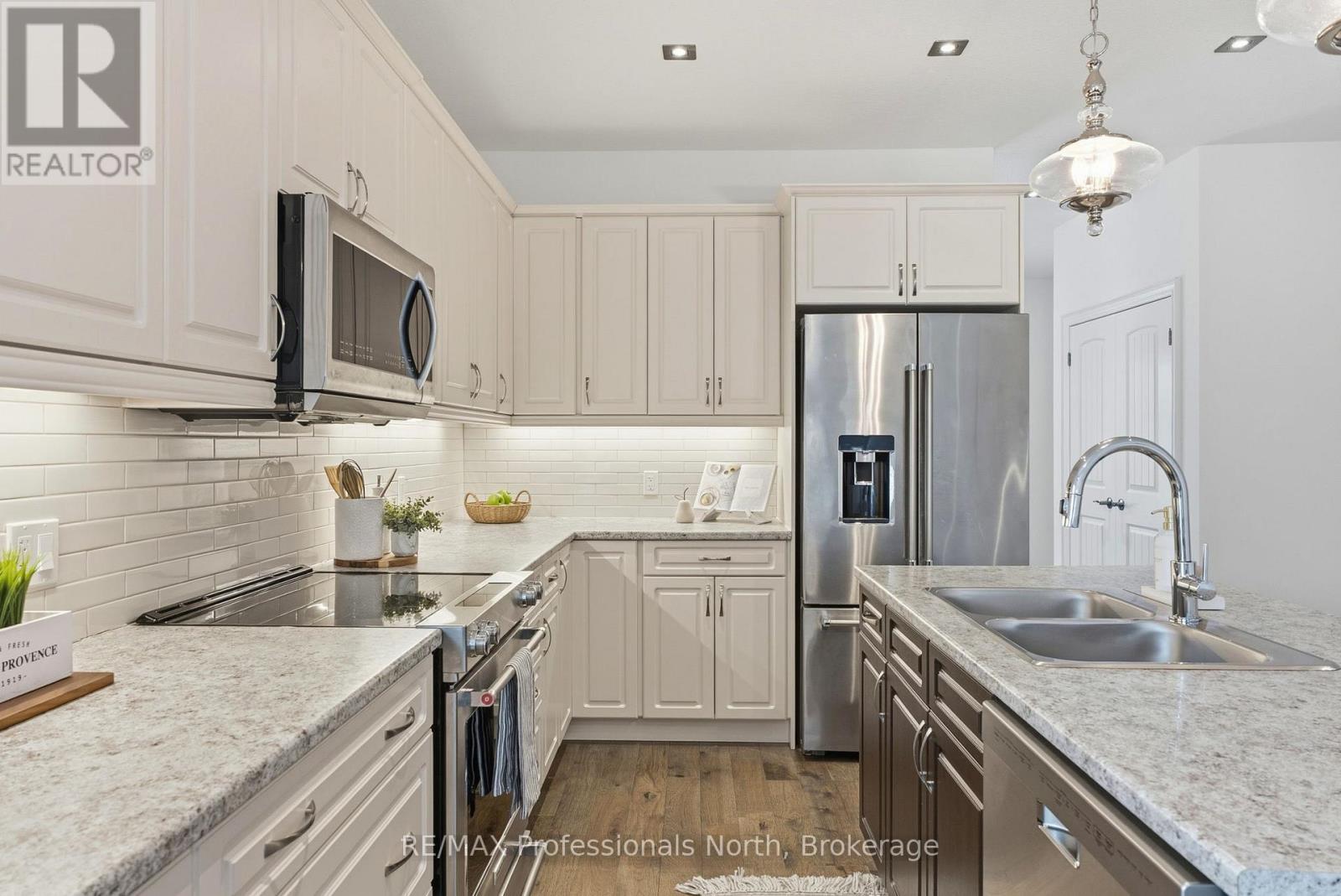 30 Serenity Place, Huntsville, Ontario  P1H 0C4 - Photo 9 - X12912194