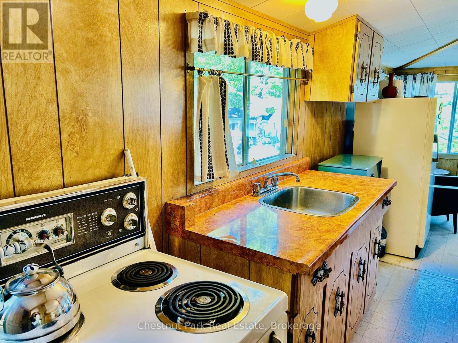 1 & 2 -1051 Wigwam Lodge Road, Gravenhurst, Ontario  P0E 1G0 - Photo 38 - X12912486