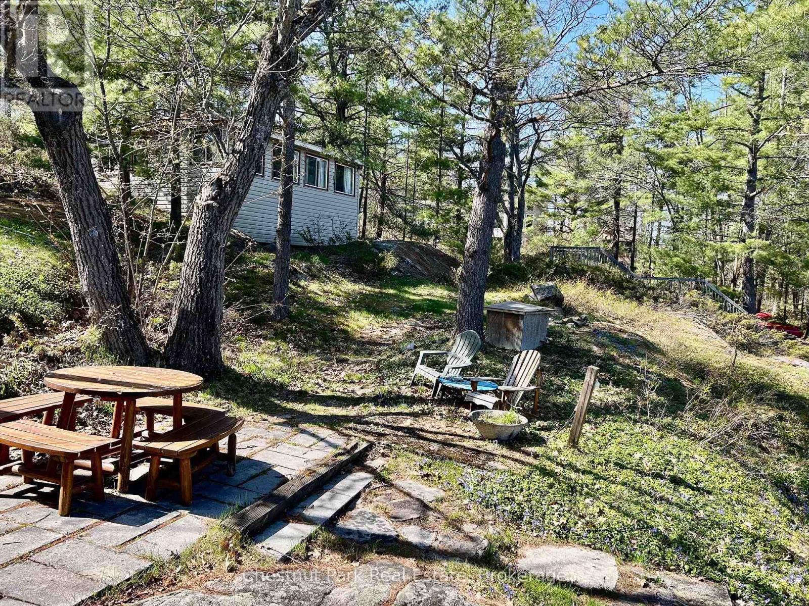 1 & 2 -1051 Wigwam Lodge Road, Gravenhurst, Ontario  P0E 1G0 - Photo 4 - X12912486